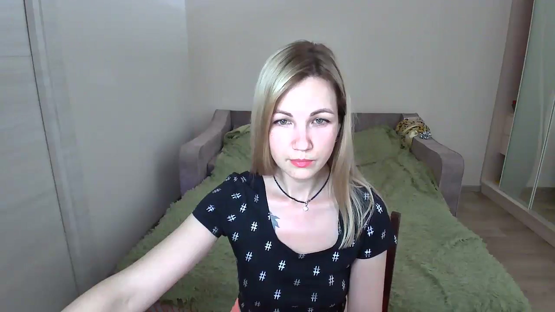 Gallery image thumbnail from Mira_for_love's myfreecams stream on, 06/21/2024, 18:37 image 7 of 20