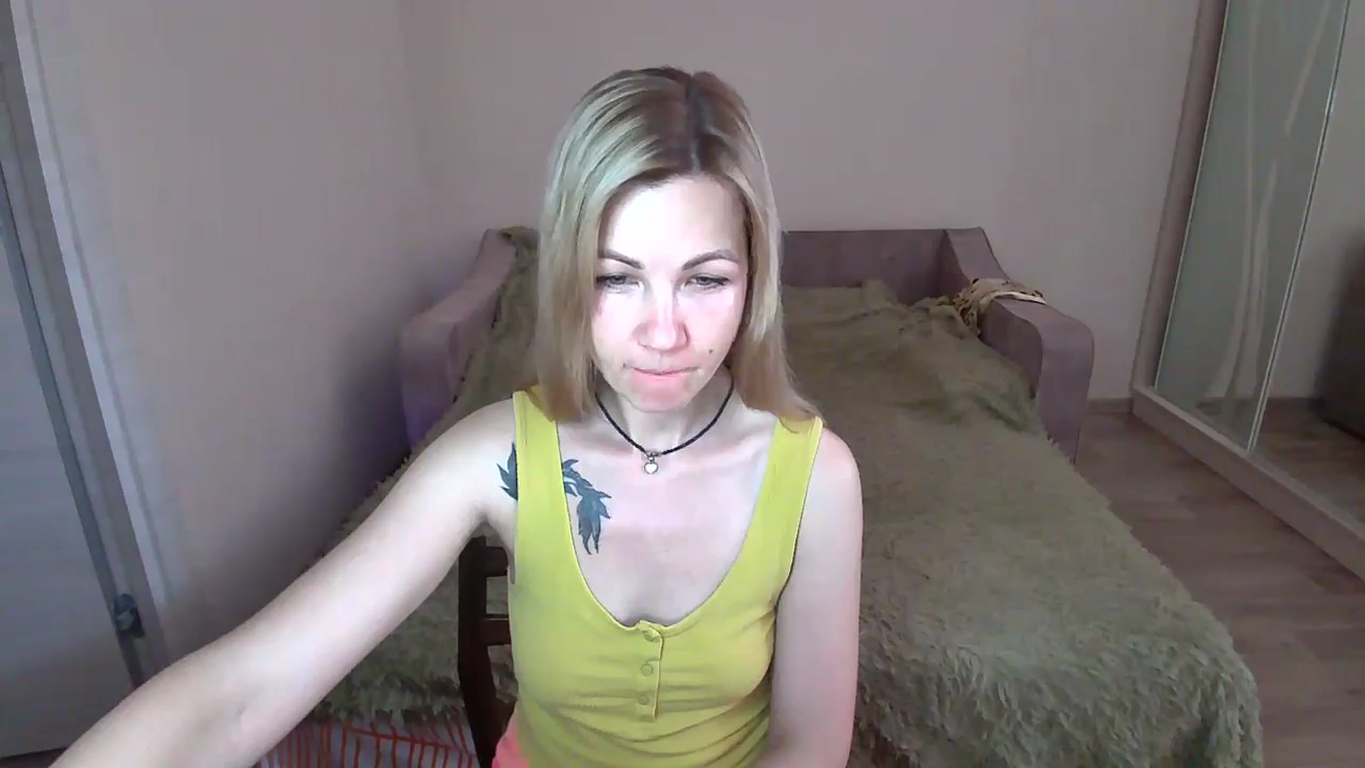 Gallery image thumbnail from Mira_for_love's myfreecams stream on, 06/27/2024, 09:32 image 13 of 20