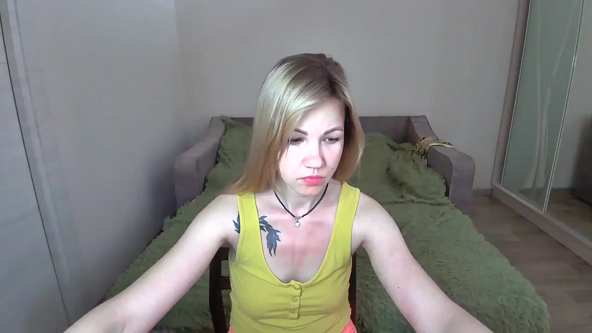 Gallery image thumbnail from Mira_for_love's myfreecams stream on, 06/27/2024, 16:49 image 4 of 20