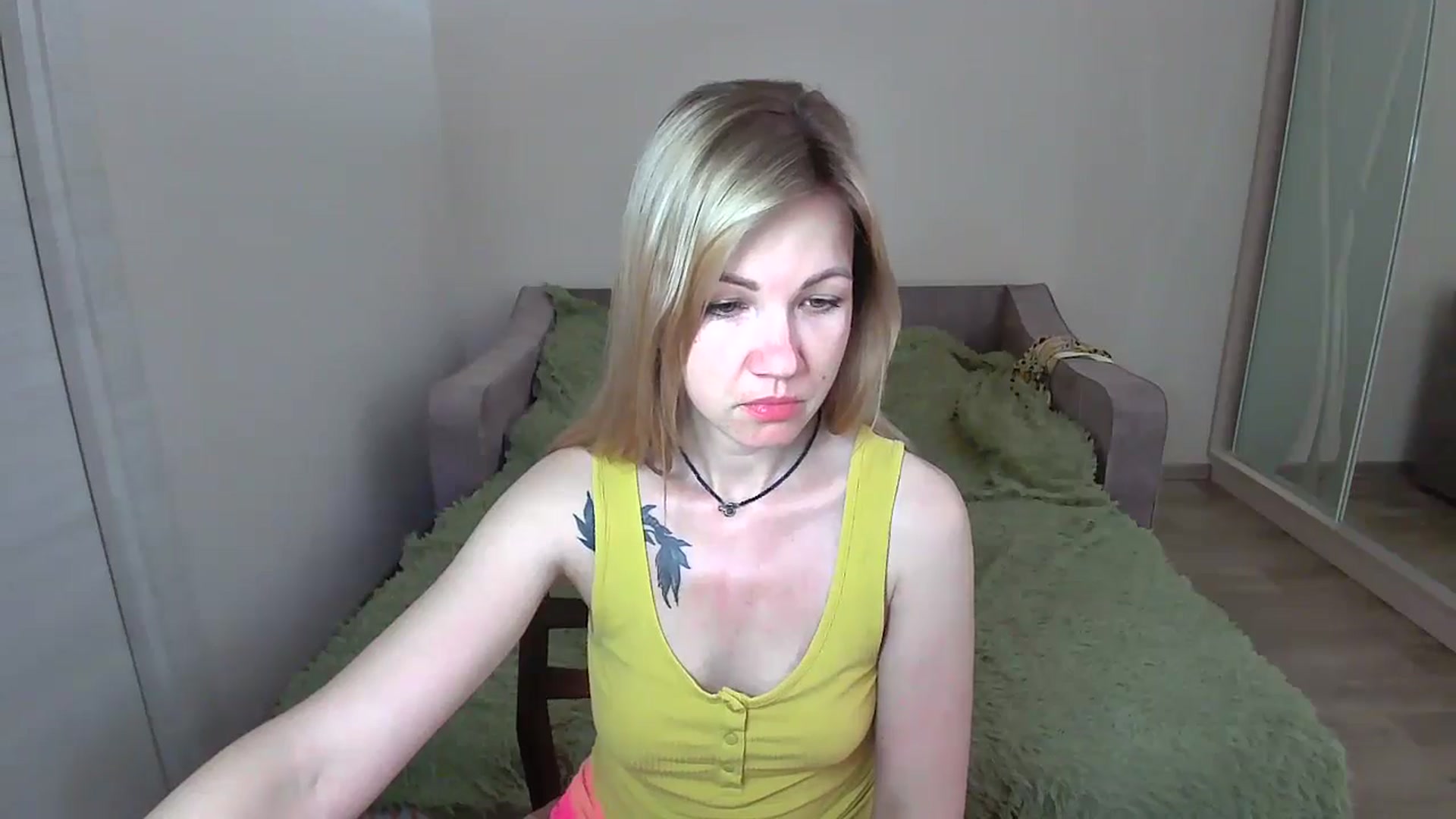 Gallery image thumbnail from Mira_for_love's myfreecams stream on, 06/27/2024, 16:49 image 17 of 20