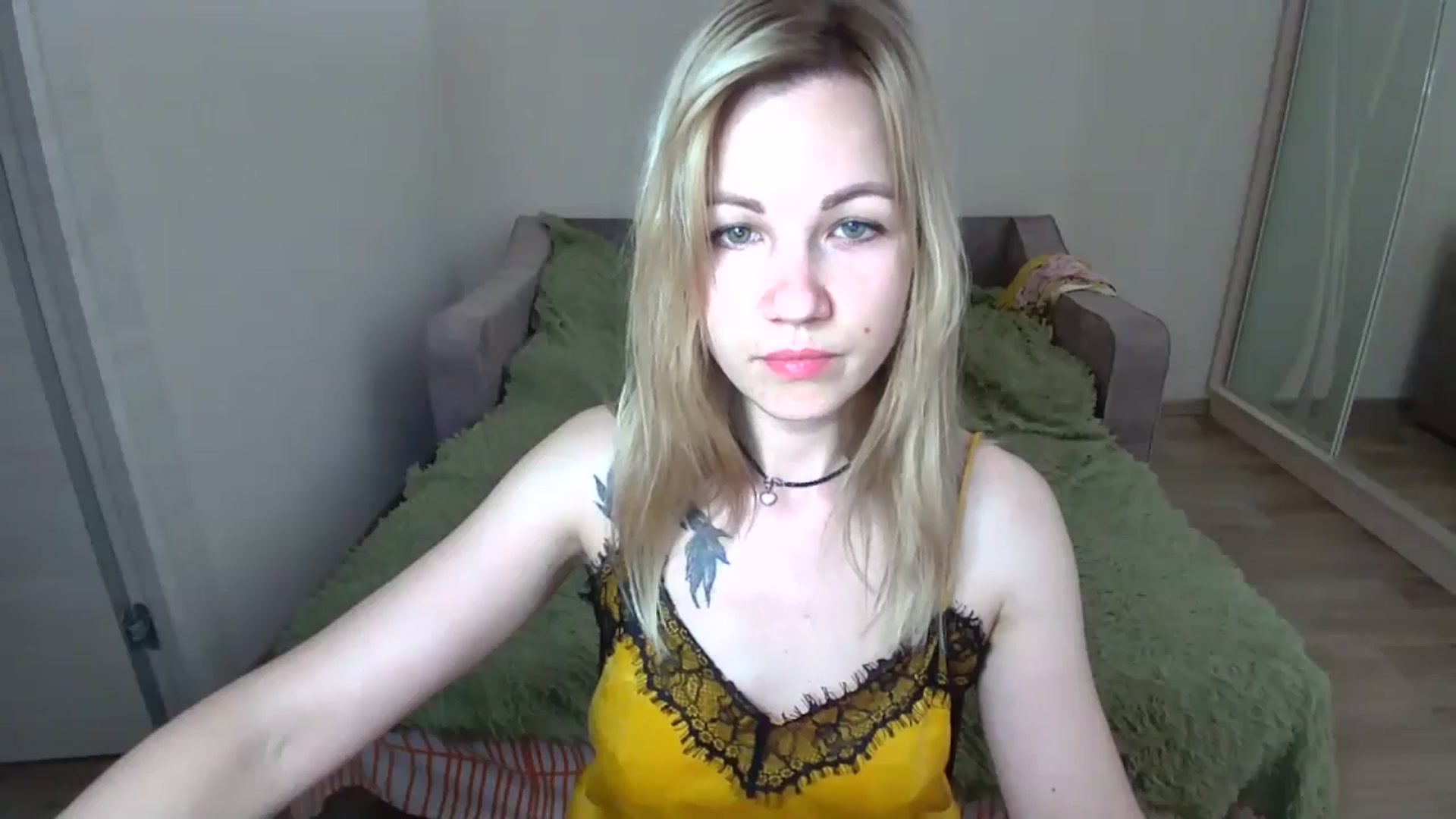 Gallery image thumbnail from Mira_for_love's myfreecams stream on, 06/27/2024, 18:17 image 15 of 20