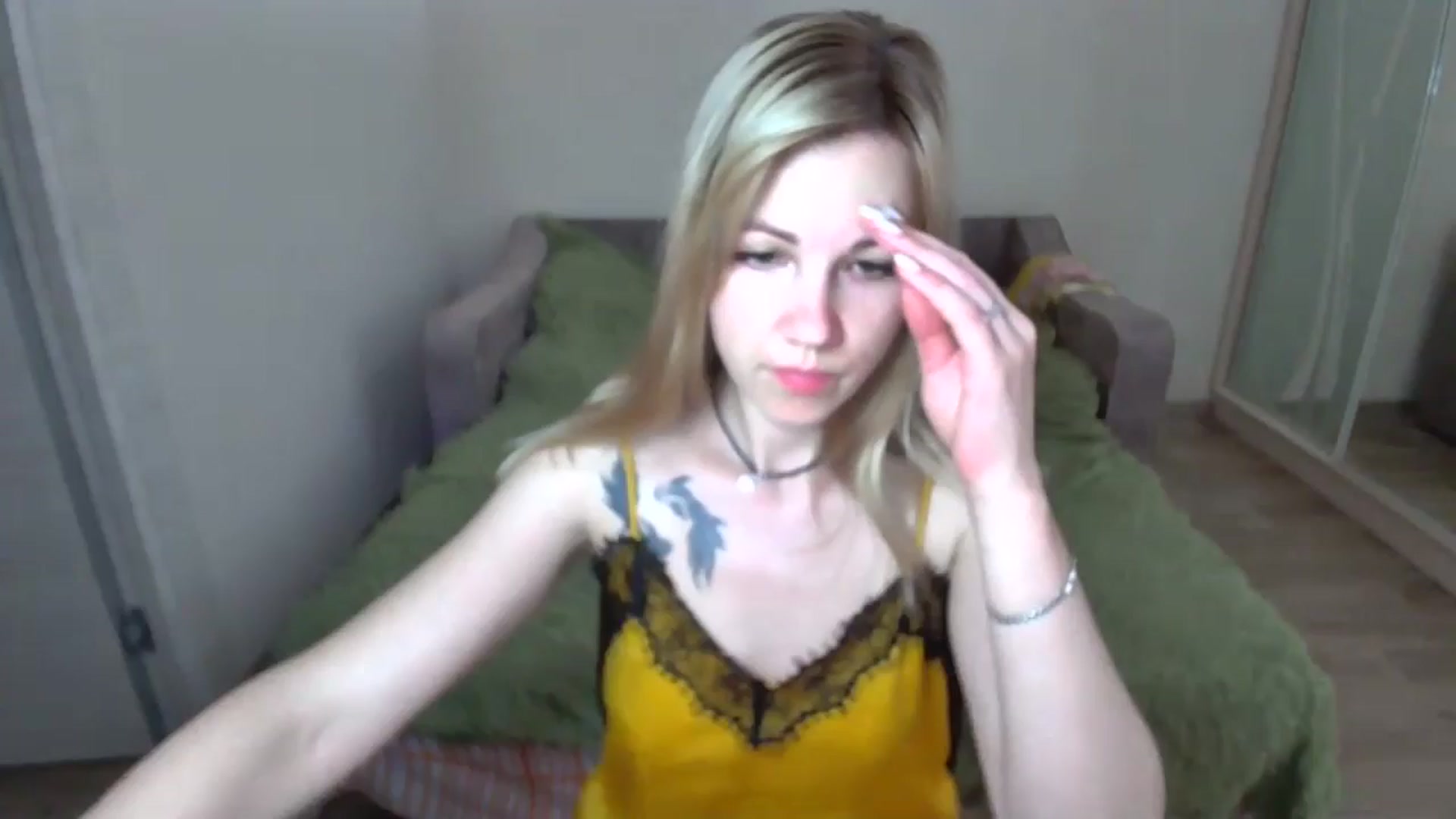 Gallery image thumbnail from Mira_for_love's myfreecams stream on, 06/27/2024, 18:17 image 17 of 20
