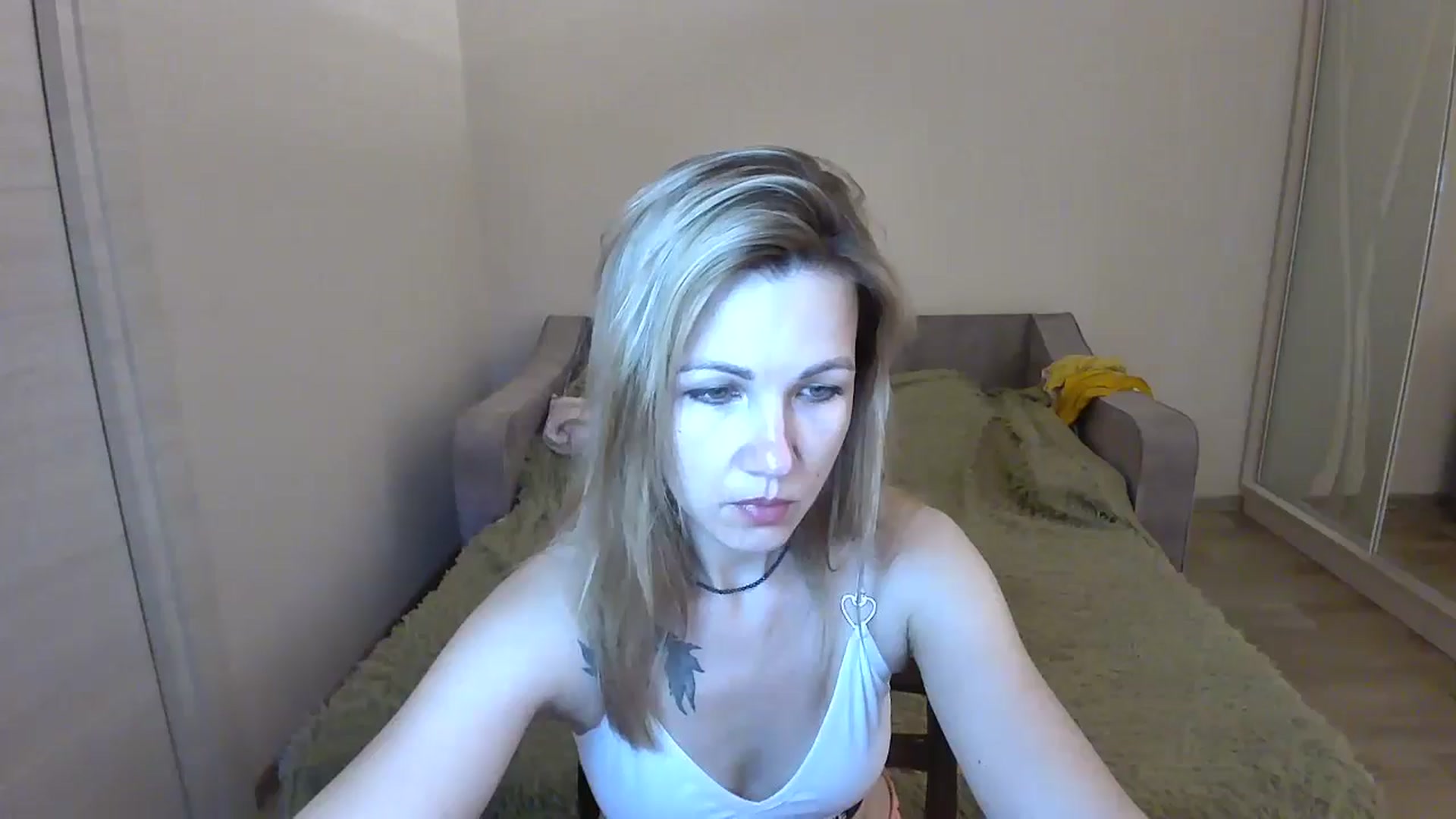 Gallery image thumbnail from Mira_for_love's myfreecams stream on, 06/28/2024, 18:13 image 1 of 20