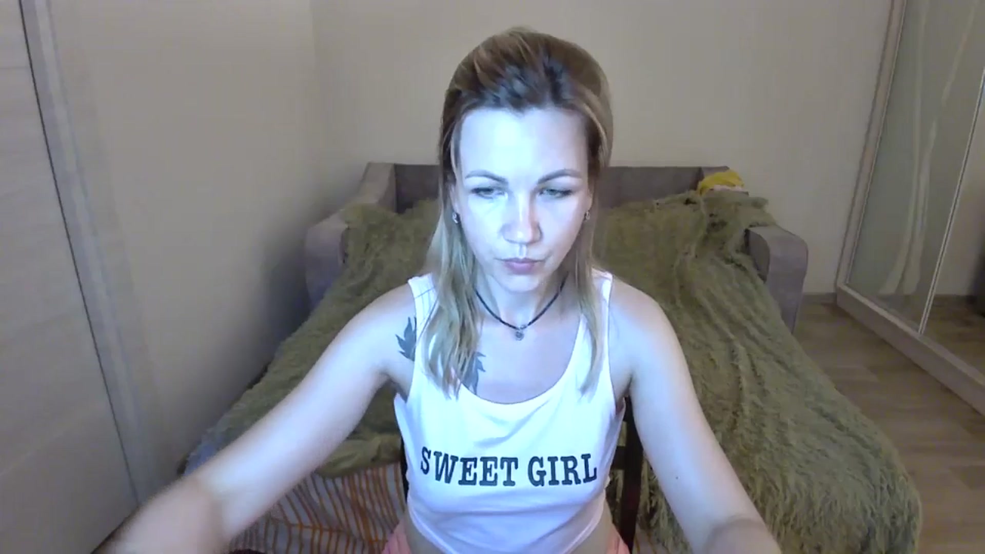 Gallery image thumbnail from Mira_for_love's myfreecams stream on, 07/04/2024, 18:22 image 11 of 20