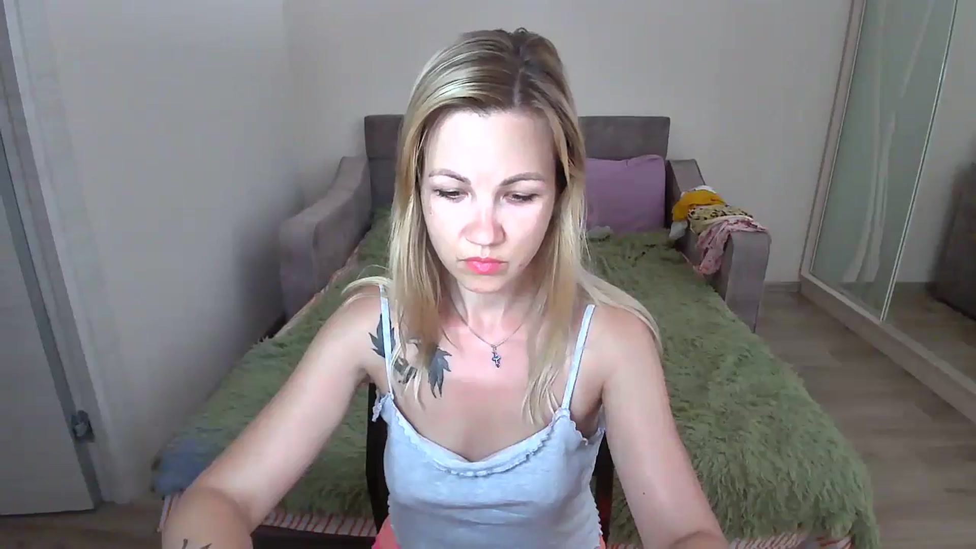 Gallery image thumbnail from Mira_for_love's myfreecams stream on, 07/18/2024, 18:10 image 15 of 20