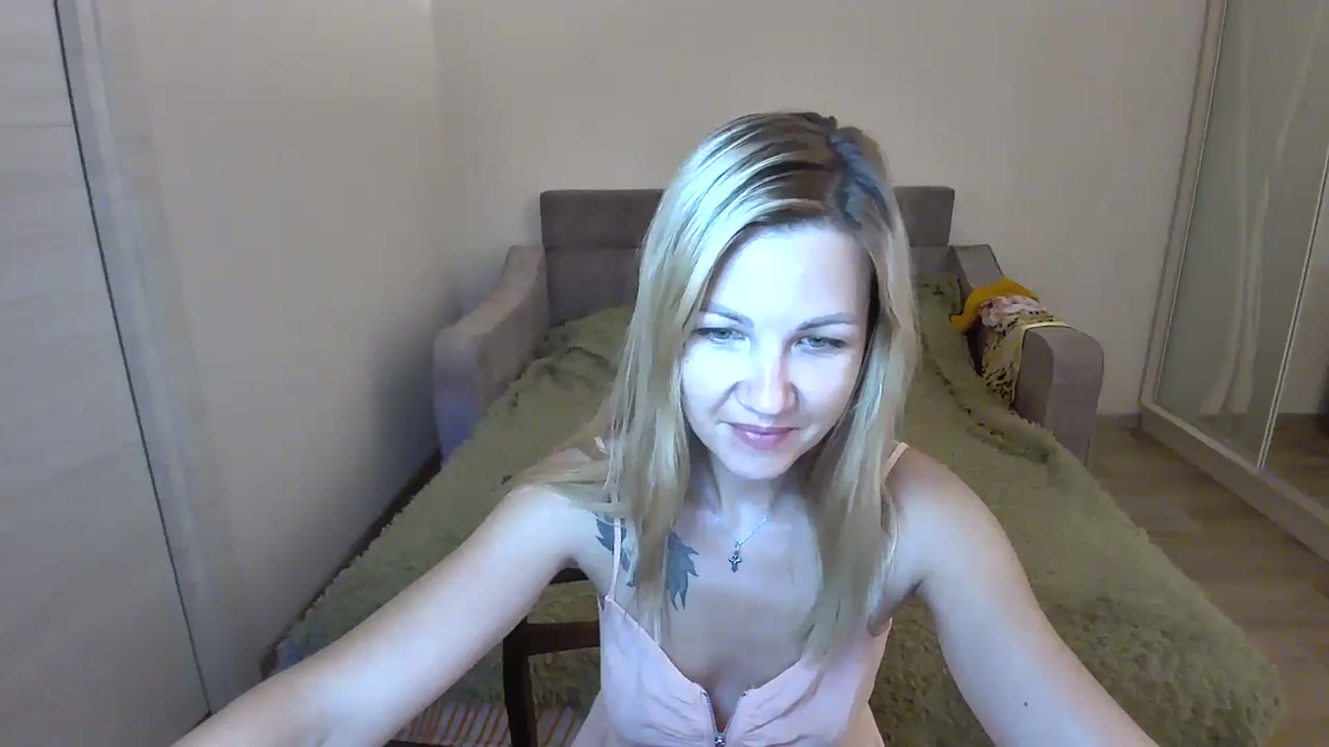 Gallery image thumbnail from Mira_for_love's myfreecams stream on, 07/24/2024, 16:48 image 16 of 20
