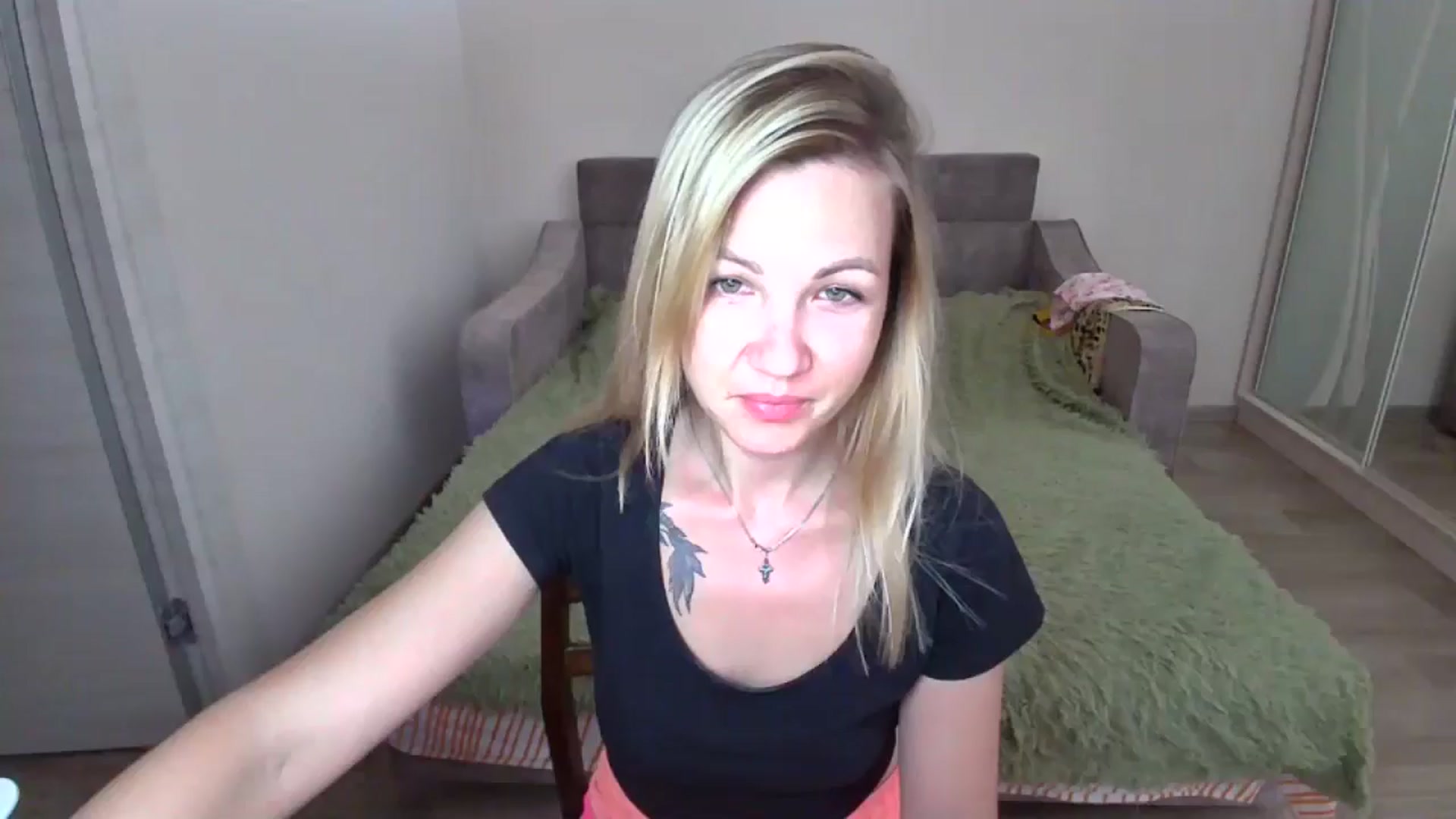 Gallery image thumbnail from Mira_for_love's myfreecams stream on, 07/31/2024, 19:27 image 3 of 20