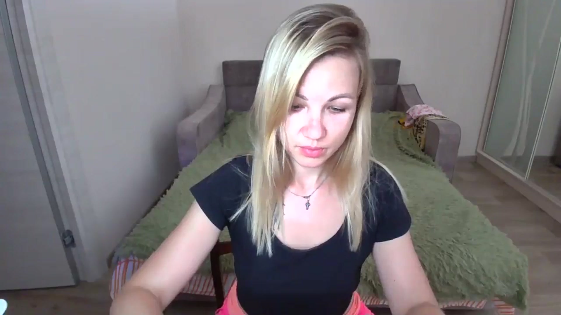 Gallery image thumbnail from Mira_for_love's myfreecams stream on, 07/31/2024, 19:27 image 14 of 20
