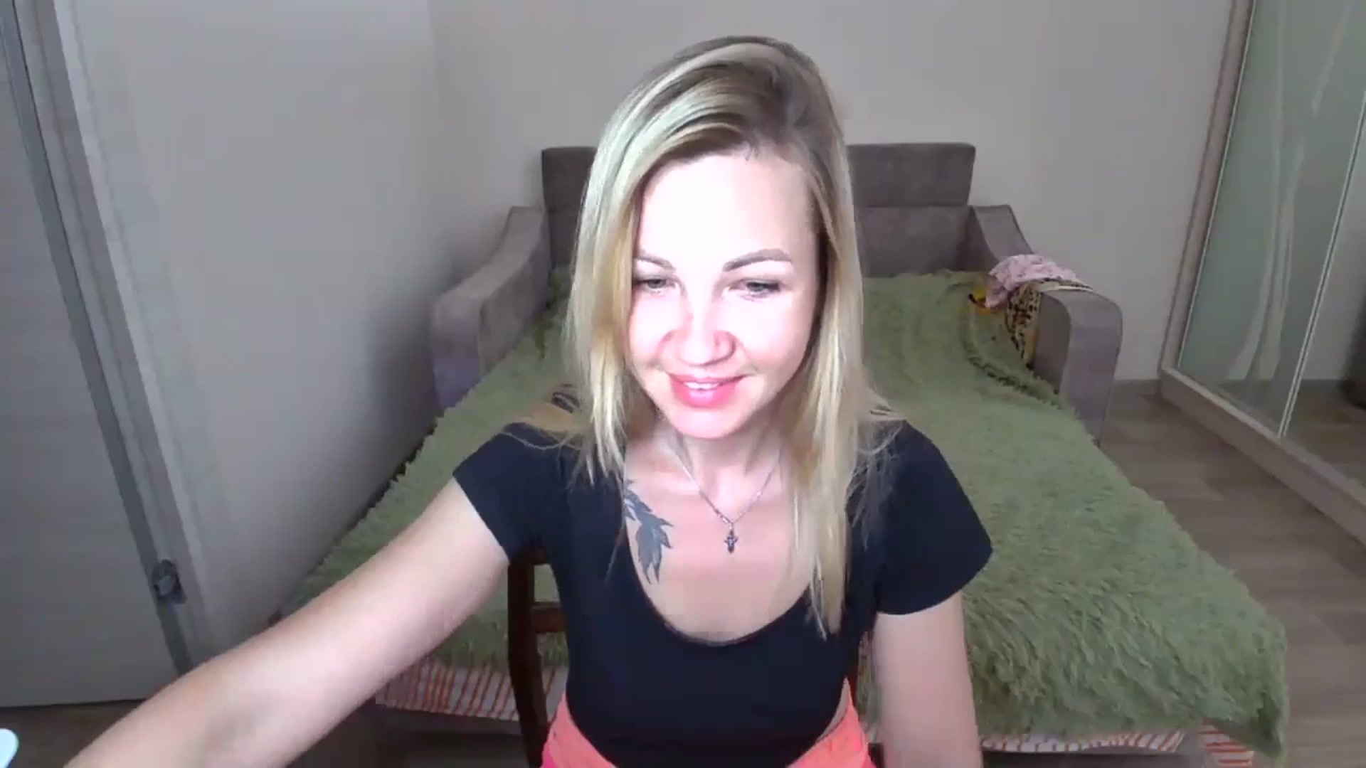 Gallery image thumbnail from Mira_for_love's myfreecams stream on, 07/31/2024, 19:27 image 7 of 20