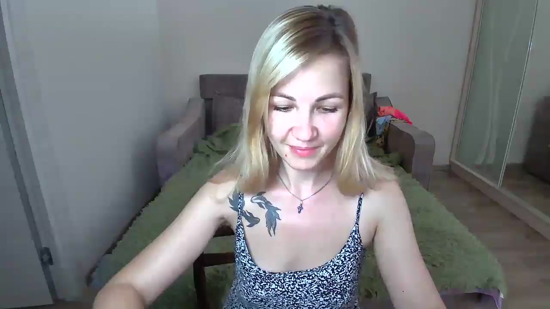 Gallery image thumbnail from Mira_for_love's myfreecams stream on, 09/02/2024, 16:35 image 8 of 20