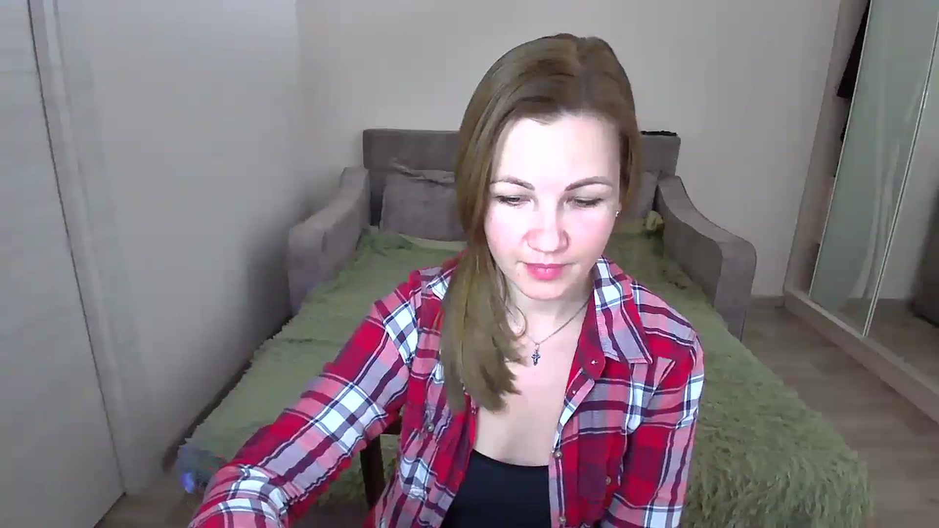 Gallery image thumbnail from Mira_for_love's myfreecams stream on, 10/22/2024, 18:39 image 7 of 20