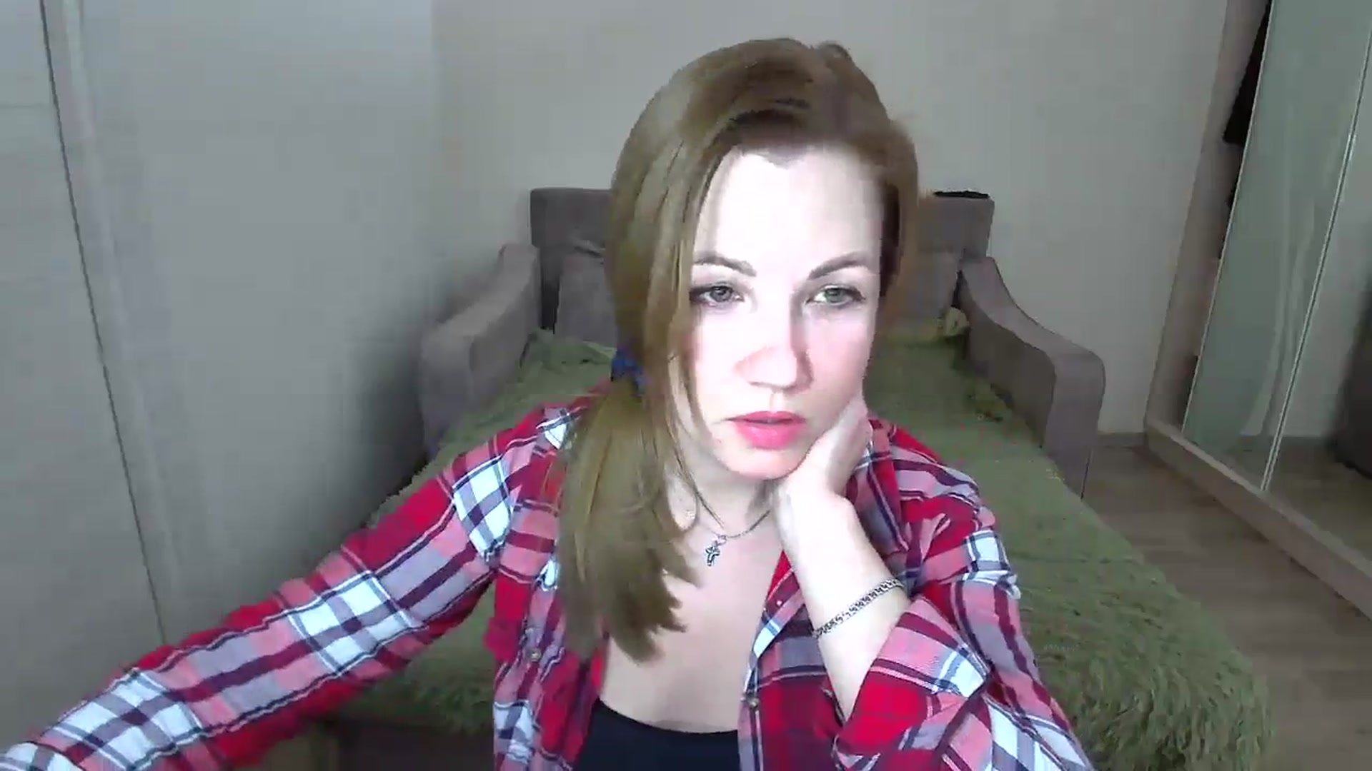 Gallery image thumbnail from Mira_for_love's myfreecams stream on, 10/22/2024, 18:39 image 5 of 20