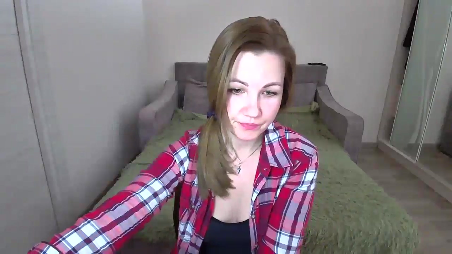 Gallery image thumbnail from Mira_for_love's myfreecams stream on, 10/22/2024, 18:39 image 9 of 20
