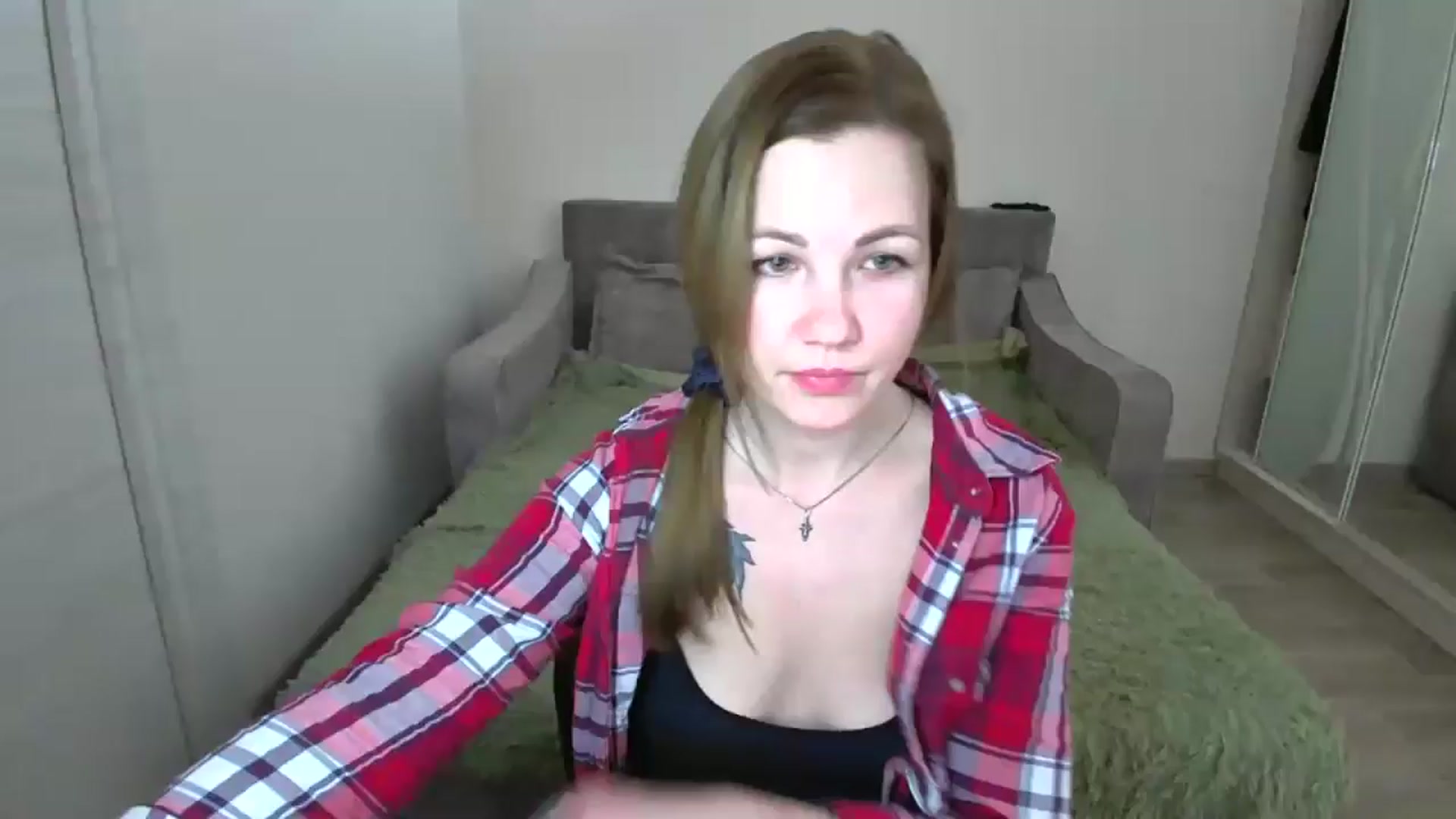 Gallery image thumbnail from Mira_for_love's myfreecams stream on, 10/22/2024, 18:39 image 12 of 20