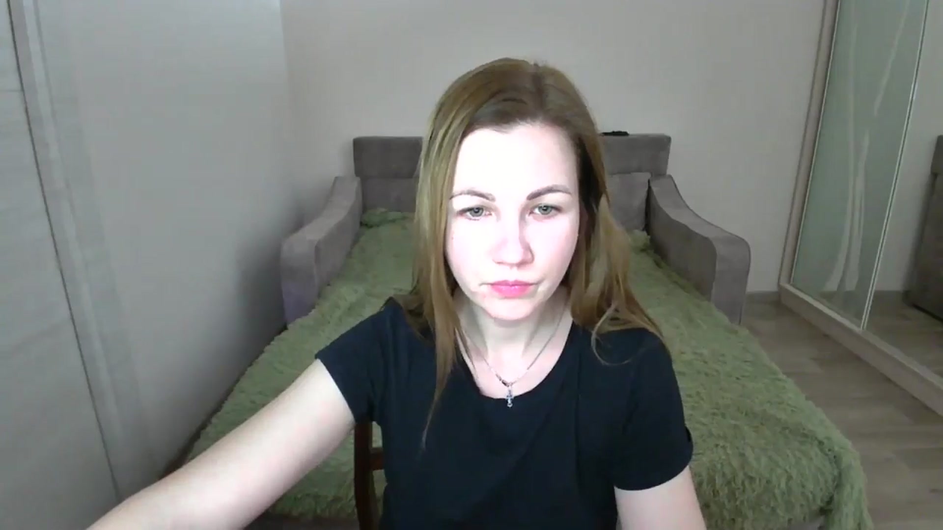 Gallery image thumbnail from Mira_for_love's myfreecams stream on, 10/23/2024, 17:34 image 17 of 20