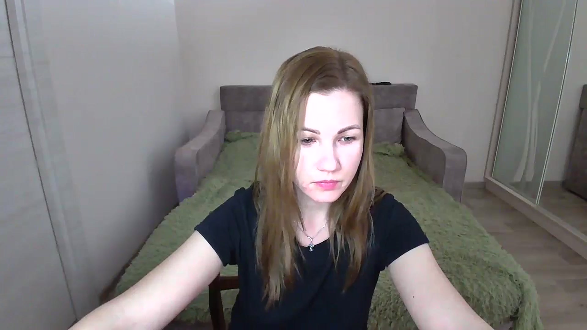 Gallery image thumbnail from Mira_for_love's myfreecams stream on, 10/23/2024, 17:34 image 2 of 20
