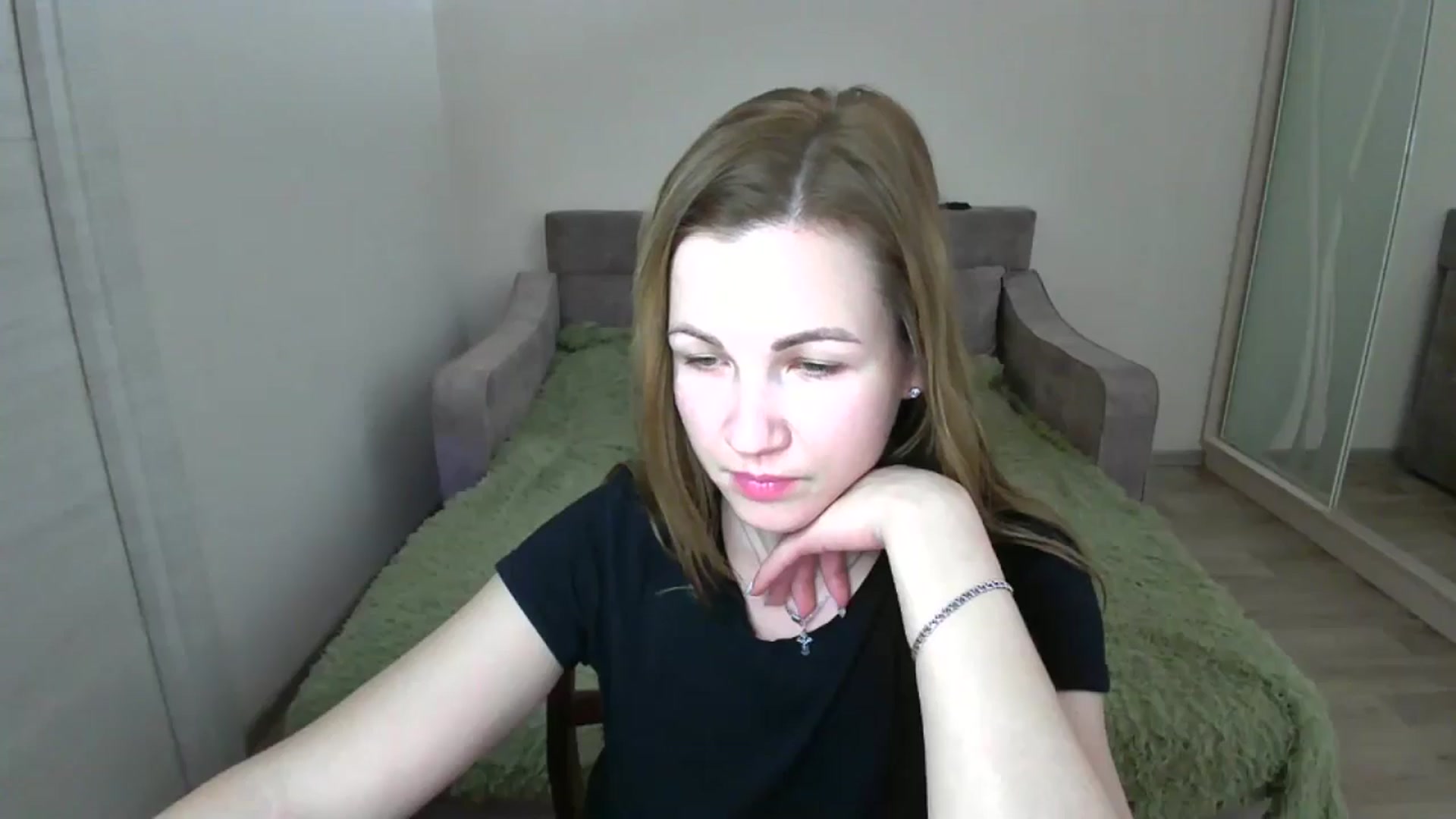 Gallery image thumbnail from Mira_for_love's myfreecams stream on, 10/23/2024, 17:34 image 20 of 20