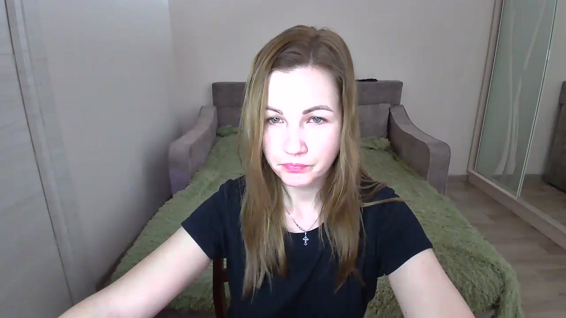 Gallery image thumbnail from Mira_for_love's myfreecams stream on, 10/23/2024, 17:34 image 6 of 20