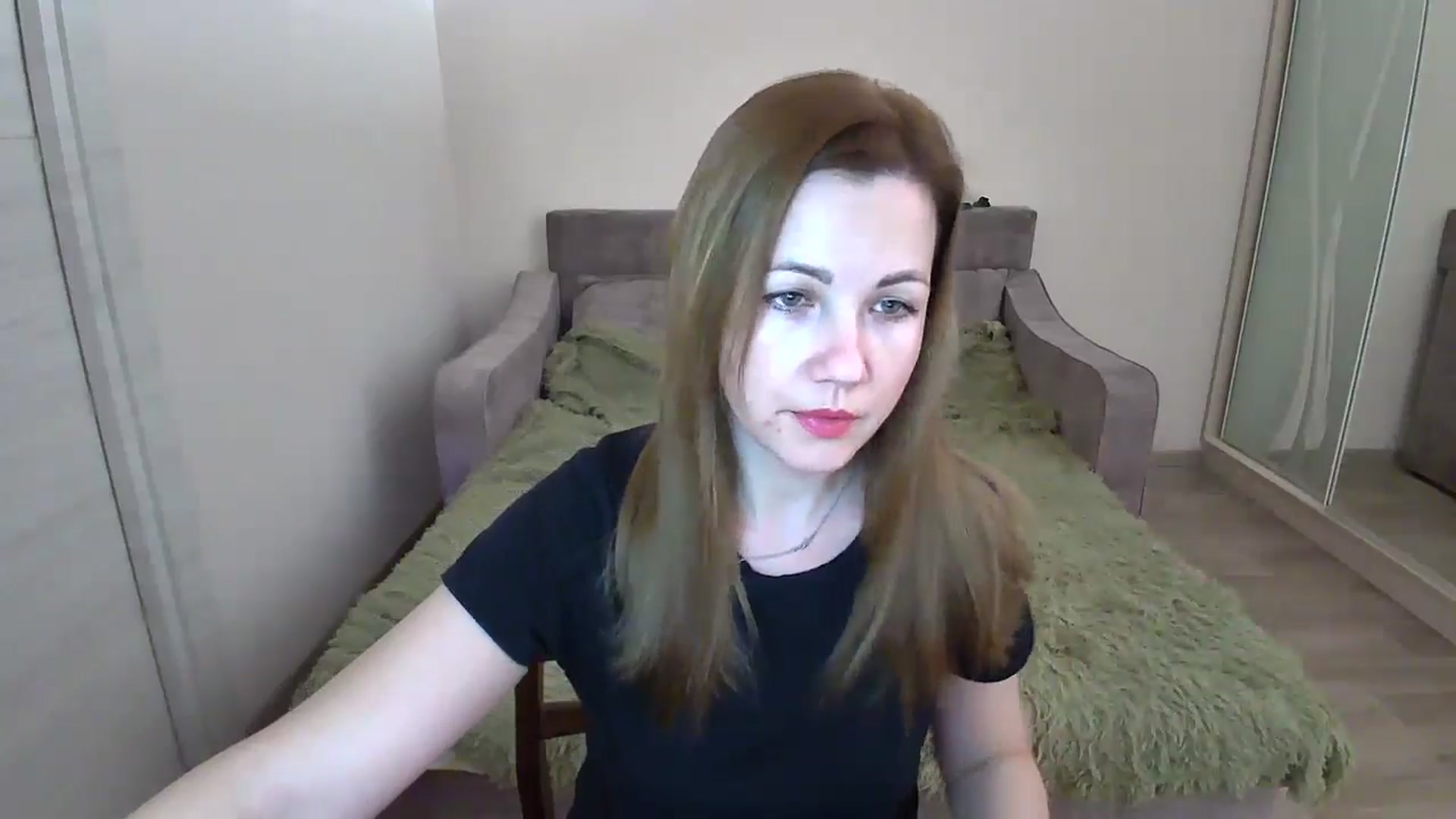 Gallery image thumbnail from Mira_for_love's myfreecams stream on, 10/24/2024, 18:39 image 2 of 20
