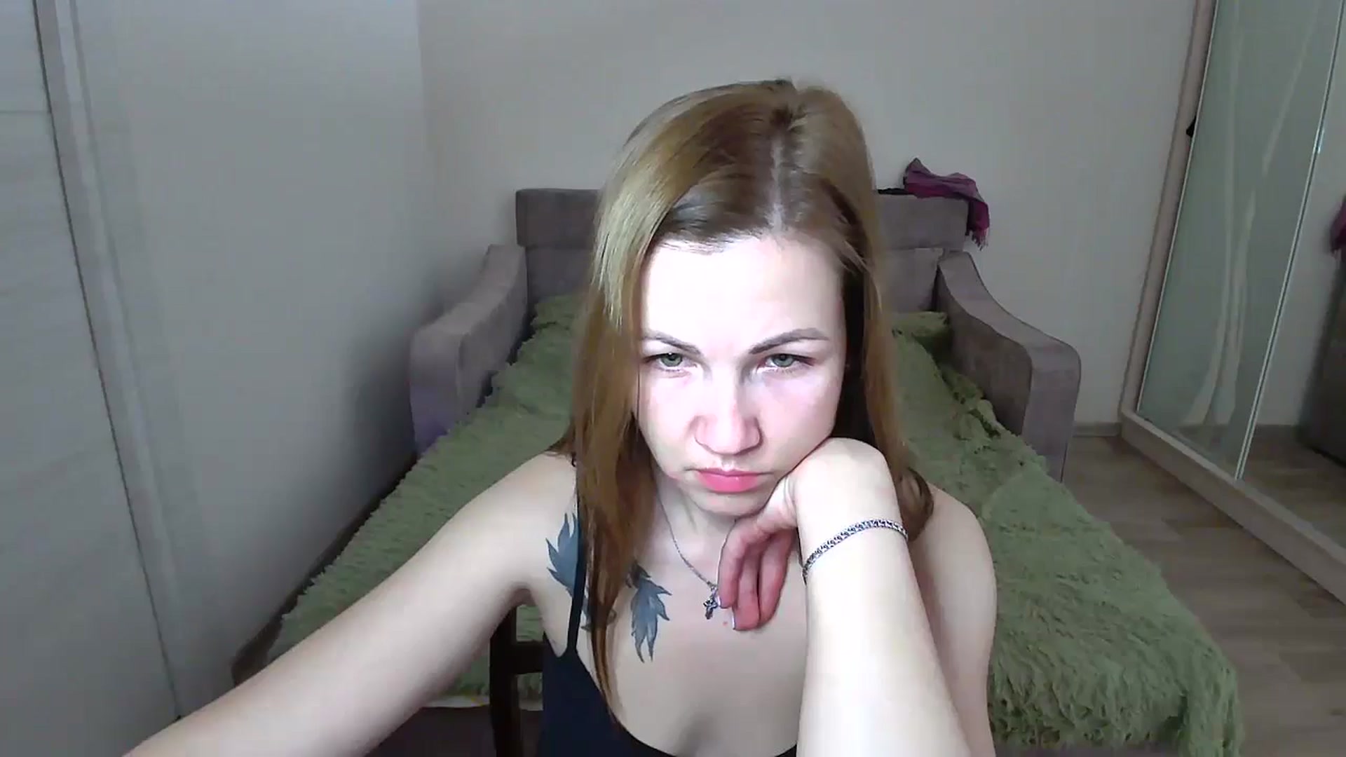 Gallery image thumbnail from Mira_for_love's myfreecams stream on, 10/25/2024, 17:53 image 2 of 20