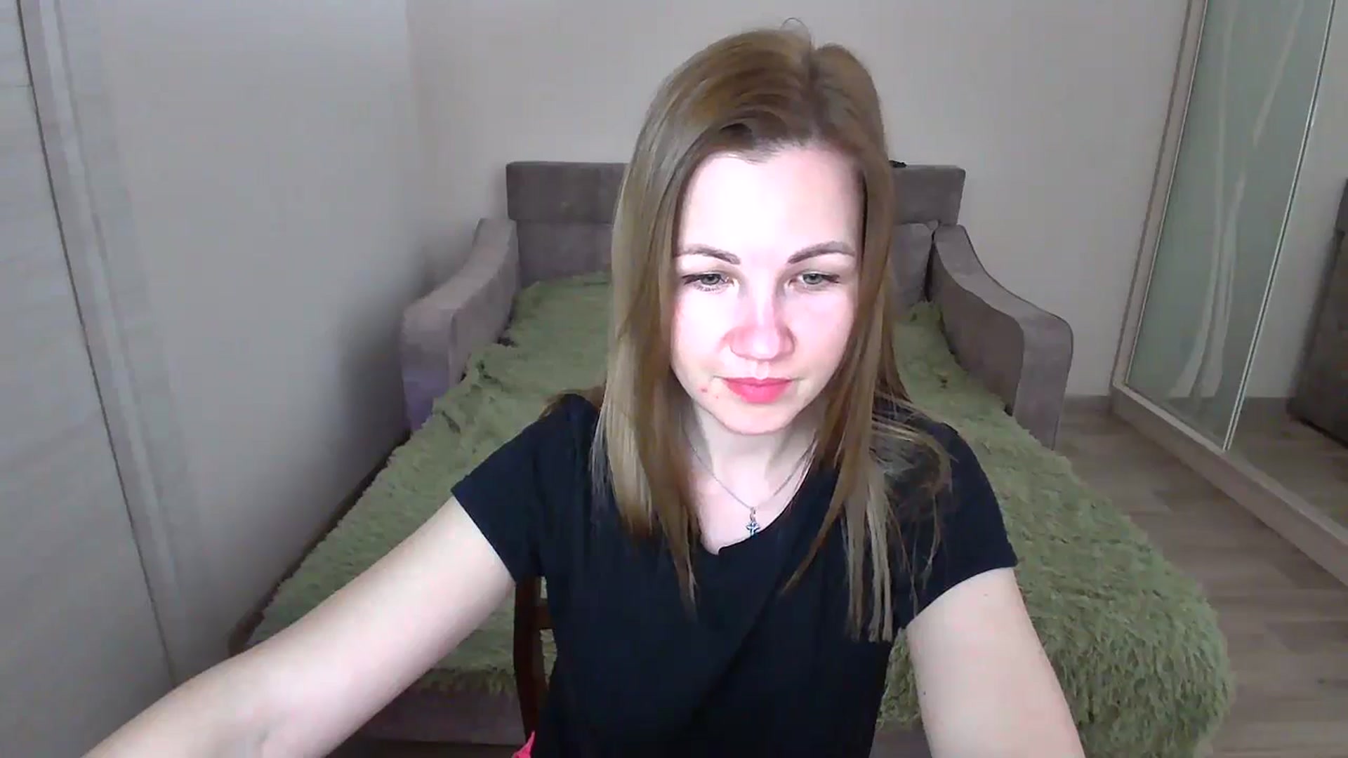 Gallery image thumbnail from Mira_for_love's myfreecams stream on, 10/26/2024, 18:40 image 3 of 20