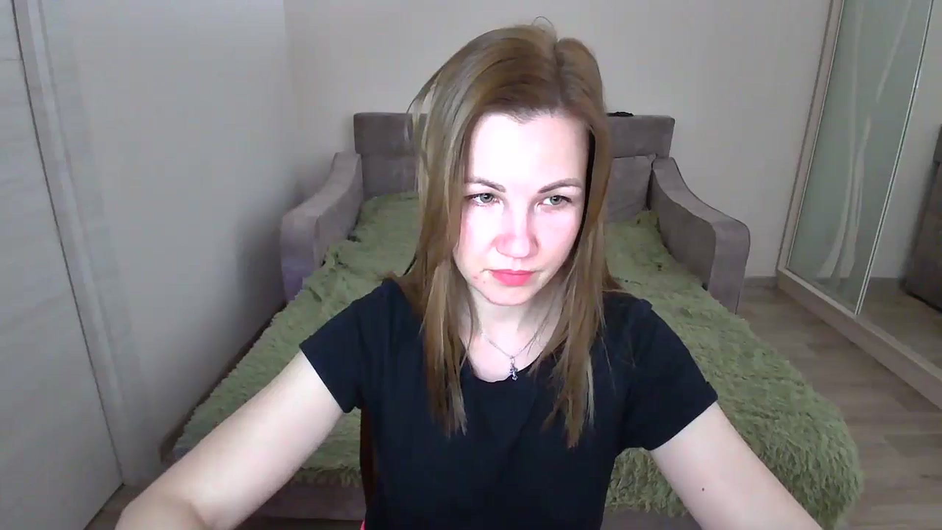 Gallery image thumbnail from Mira_for_love's myfreecams stream on, 10/26/2024, 18:40 image 17 of 20