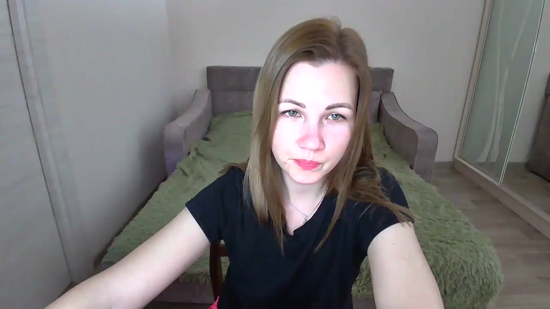 Gallery image thumbnail from Mira_for_love's myfreecams stream on, 10/26/2024, 18:40 image 2 of 20
