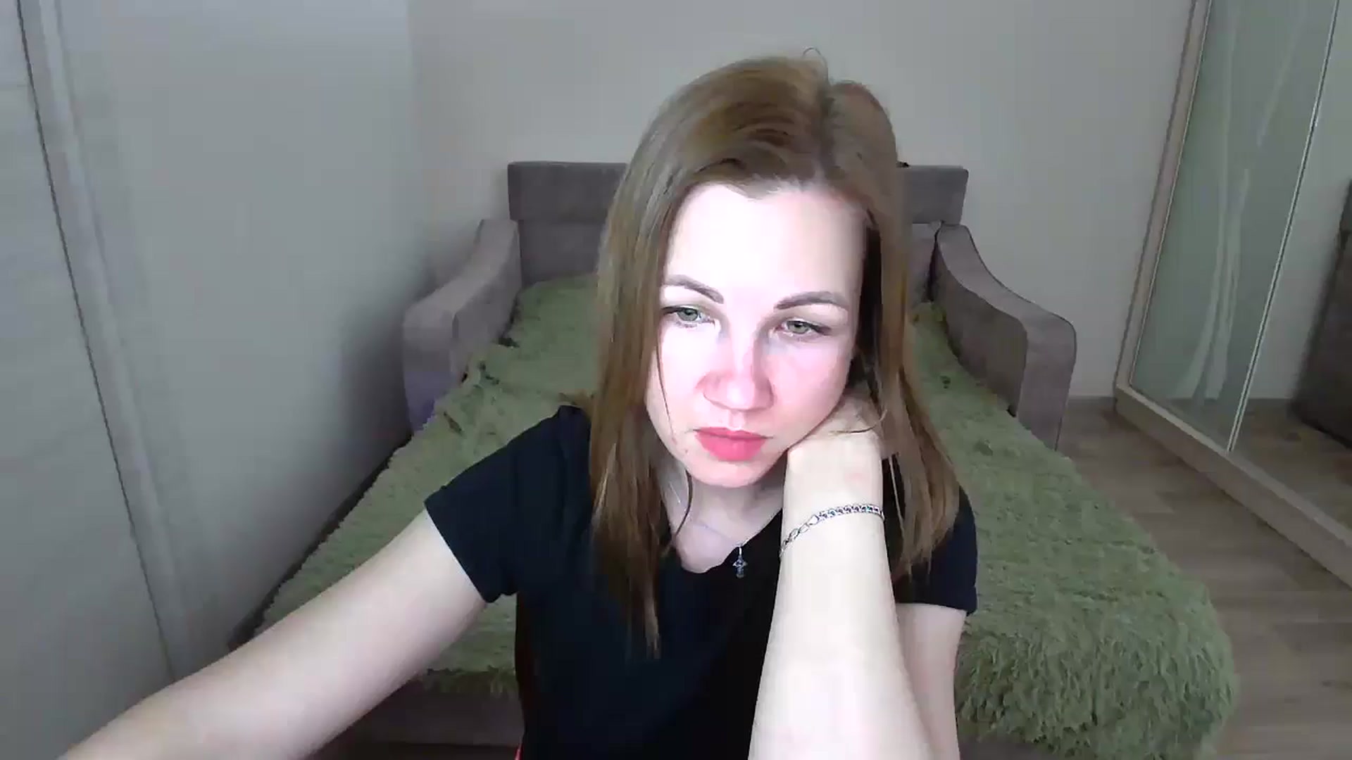 Gallery image thumbnail from Mira_for_love's myfreecams stream on, 10/26/2024, 18:40 image 11 of 20