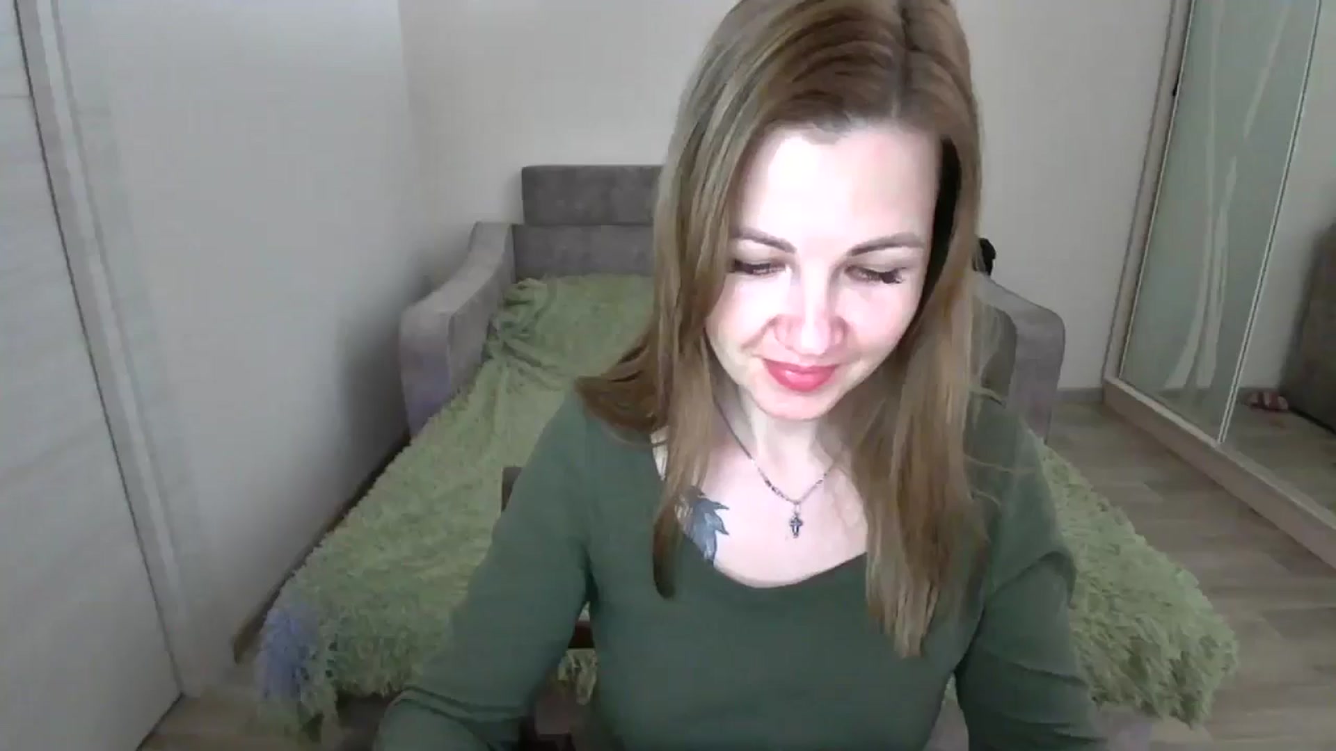 Gallery image thumbnail from Mira_for_love's myfreecams stream on, 11/09/2024, 19:16 image 15 of 20