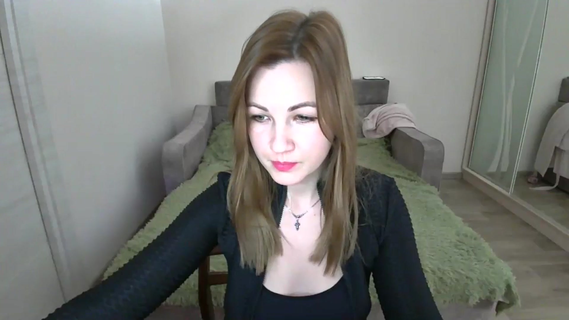 Gallery image thumbnail from Mira_for_love's myfreecams stream on, 11/12/2024, 17:31 image 14 of 20