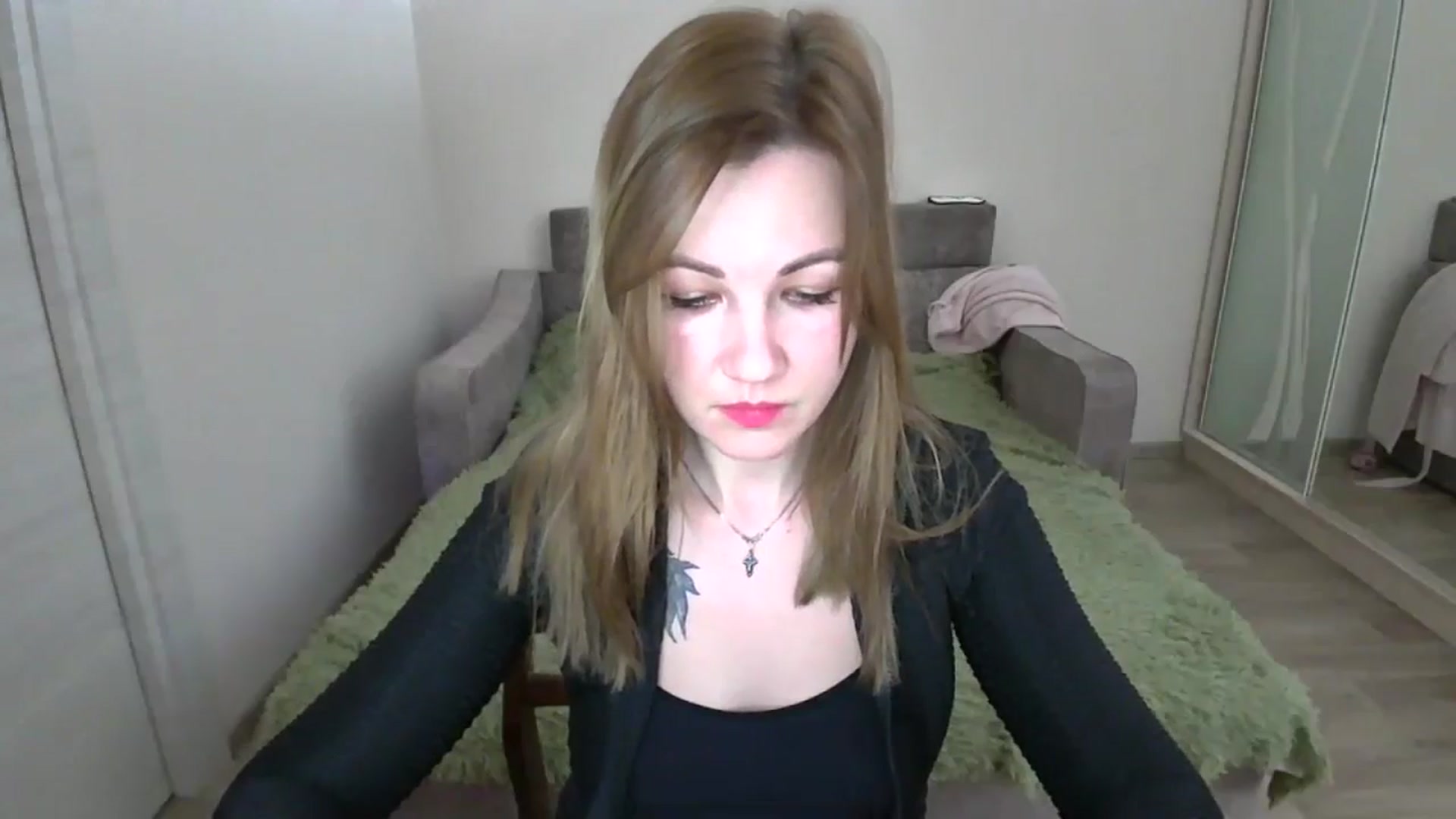 Gallery image thumbnail from Mira_for_love's myfreecams stream on, 11/12/2024, 17:52 image 8 of 20
