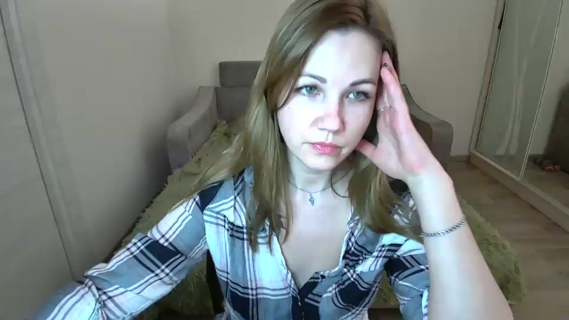 Gallery image thumbnail from Mira_for_love's myfreecams stream on, 11/15/2024, 19:22 image 7 of 20