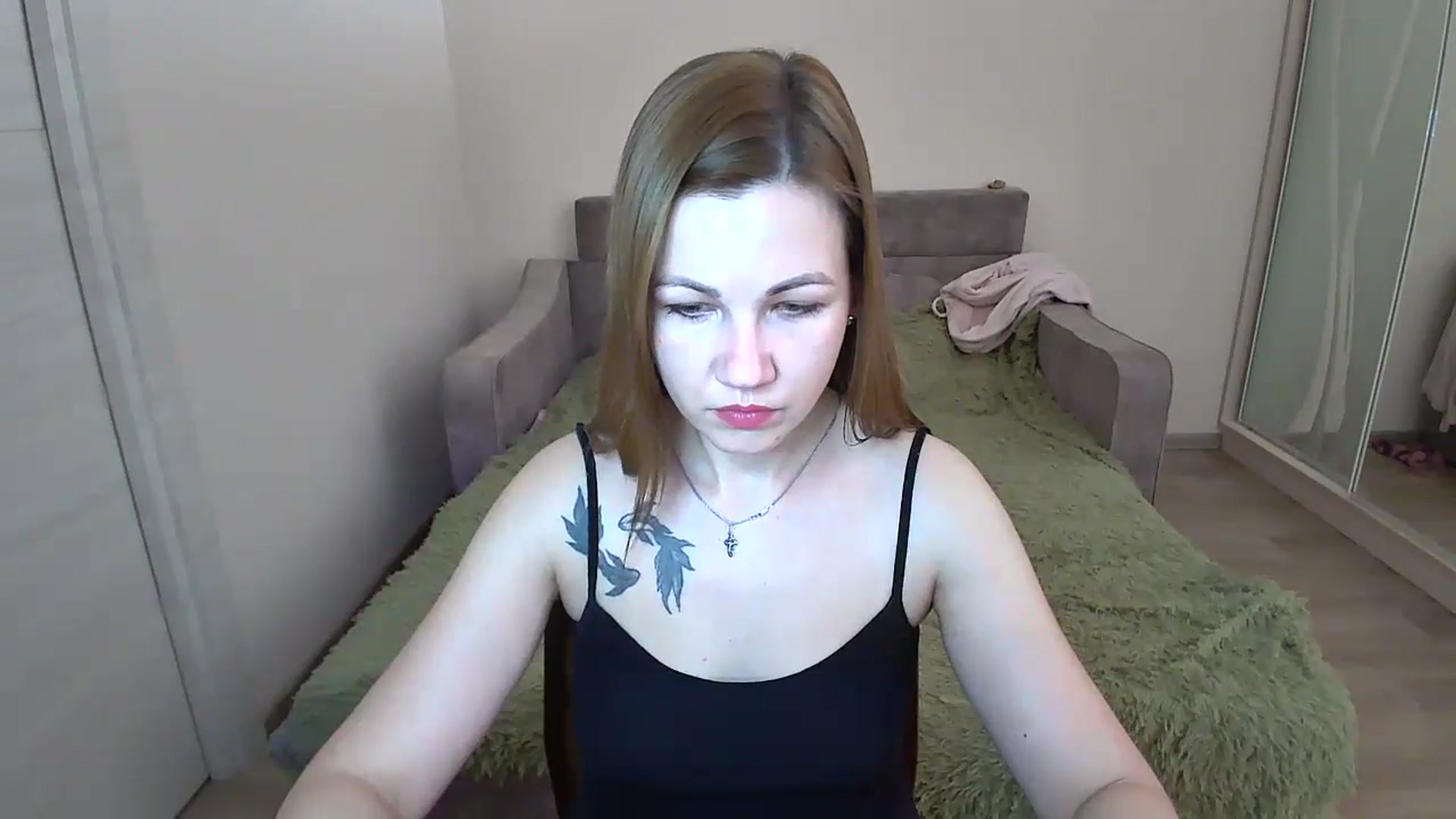 Gallery image thumbnail from Mira_for_love's myfreecams stream on, 11/20/2024, 15:29 image 5 of 20