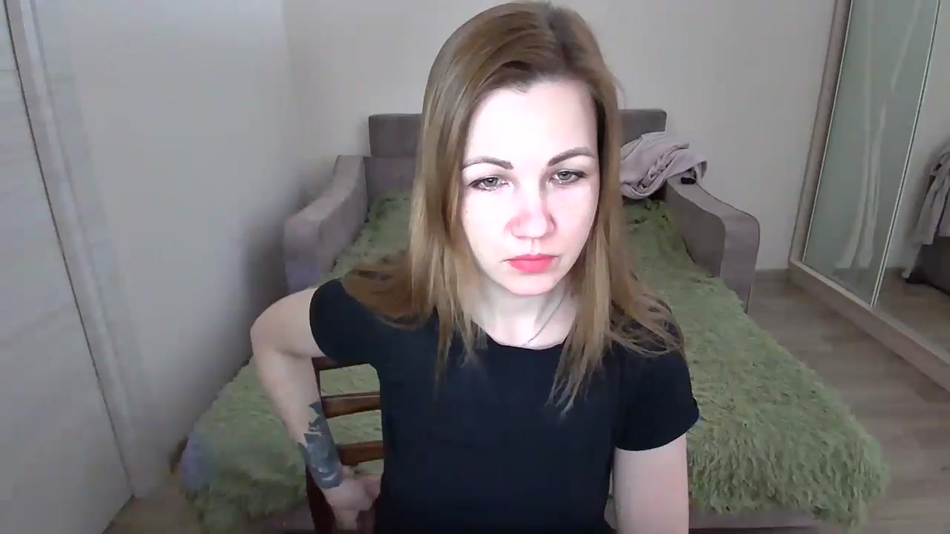 Gallery image thumbnail from Mira_for_love's myfreecams stream on, 11/28/2024, 18:15 image 17 of 20
