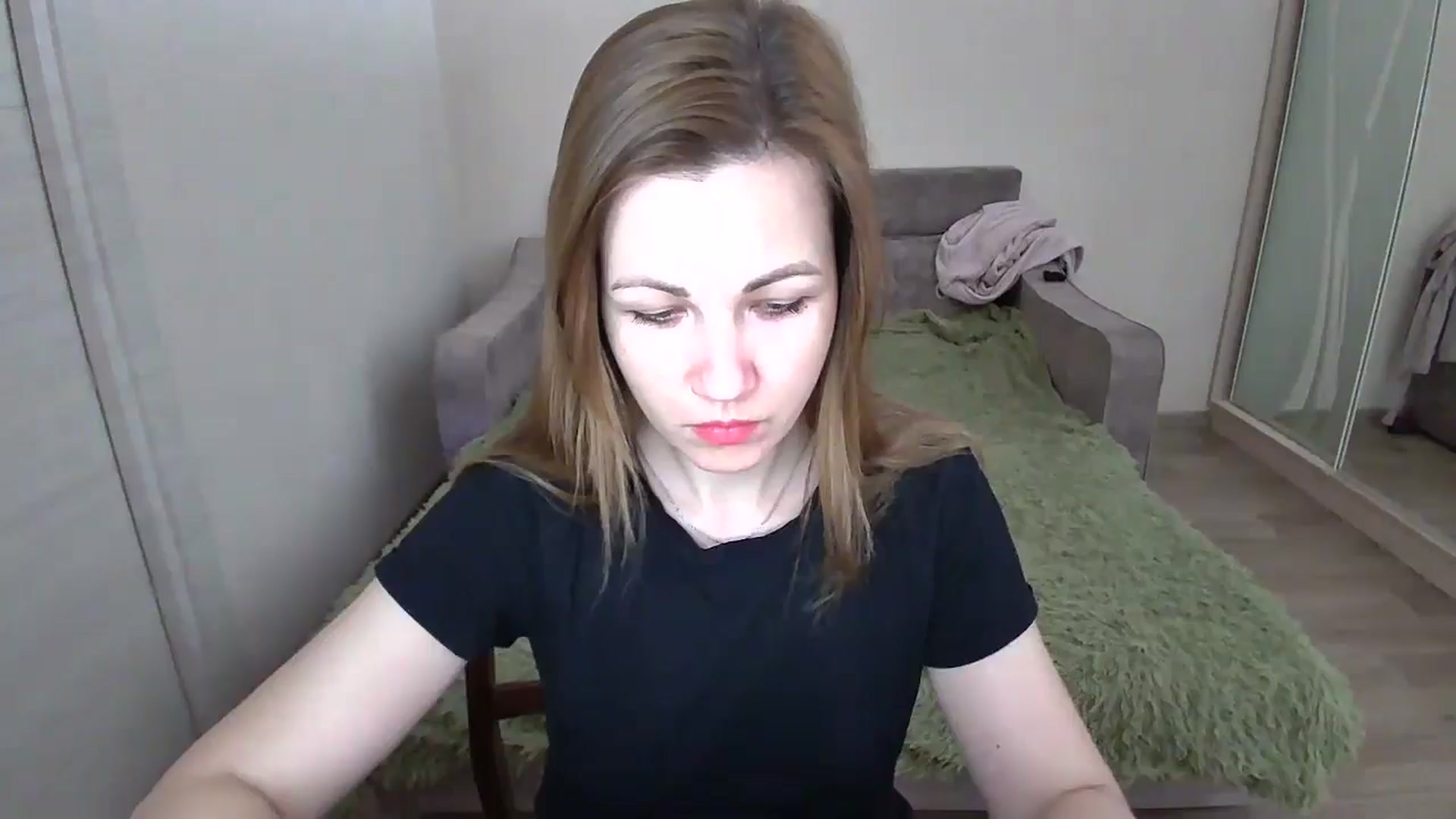 Gallery image thumbnail from Mira_for_love's myfreecams stream on, 11/28/2024, 18:15 image 1 of 20