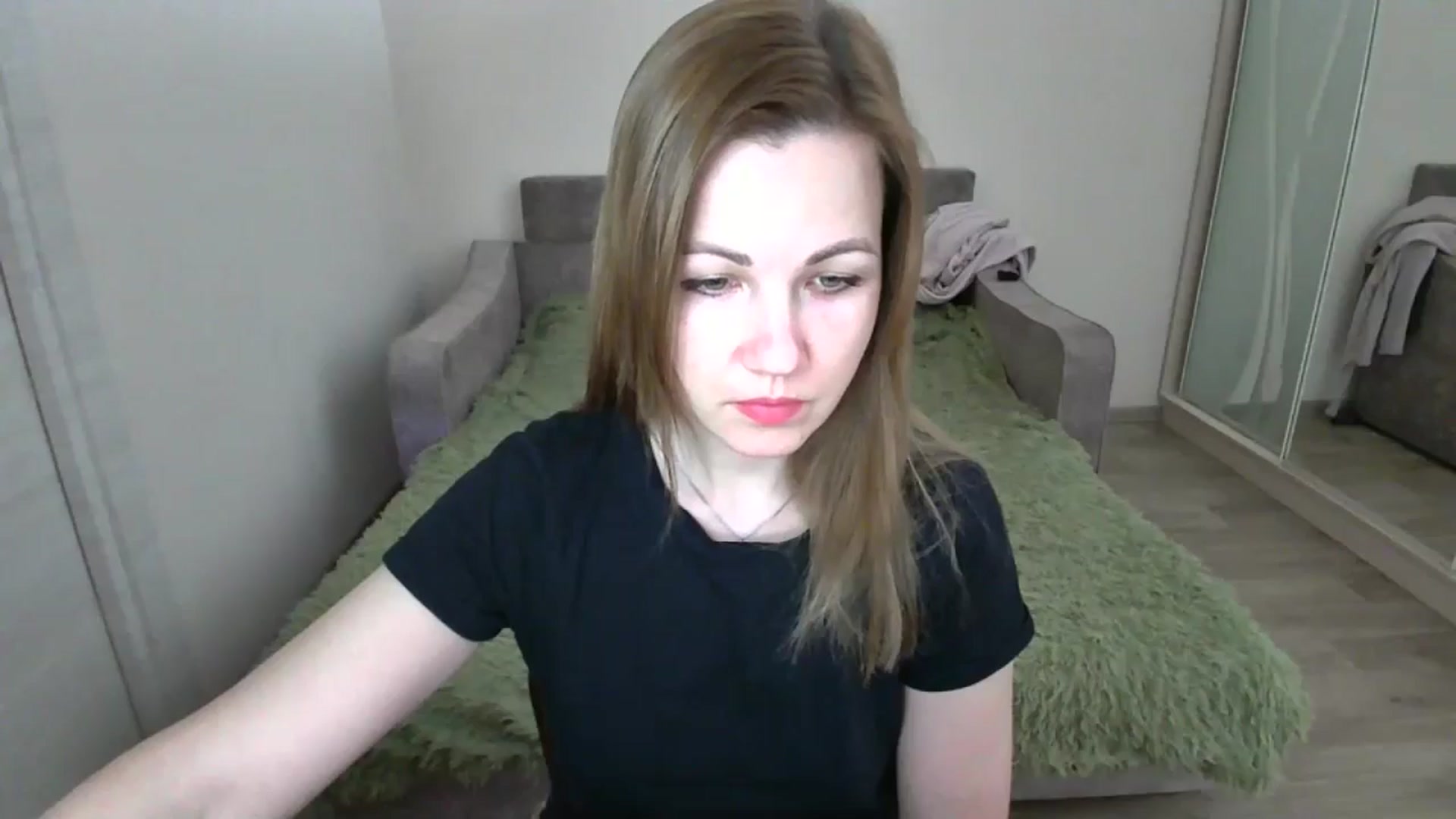 Gallery image thumbnail from Mira_for_love's myfreecams stream on, 11/28/2024, 18:43 image 6 of 20