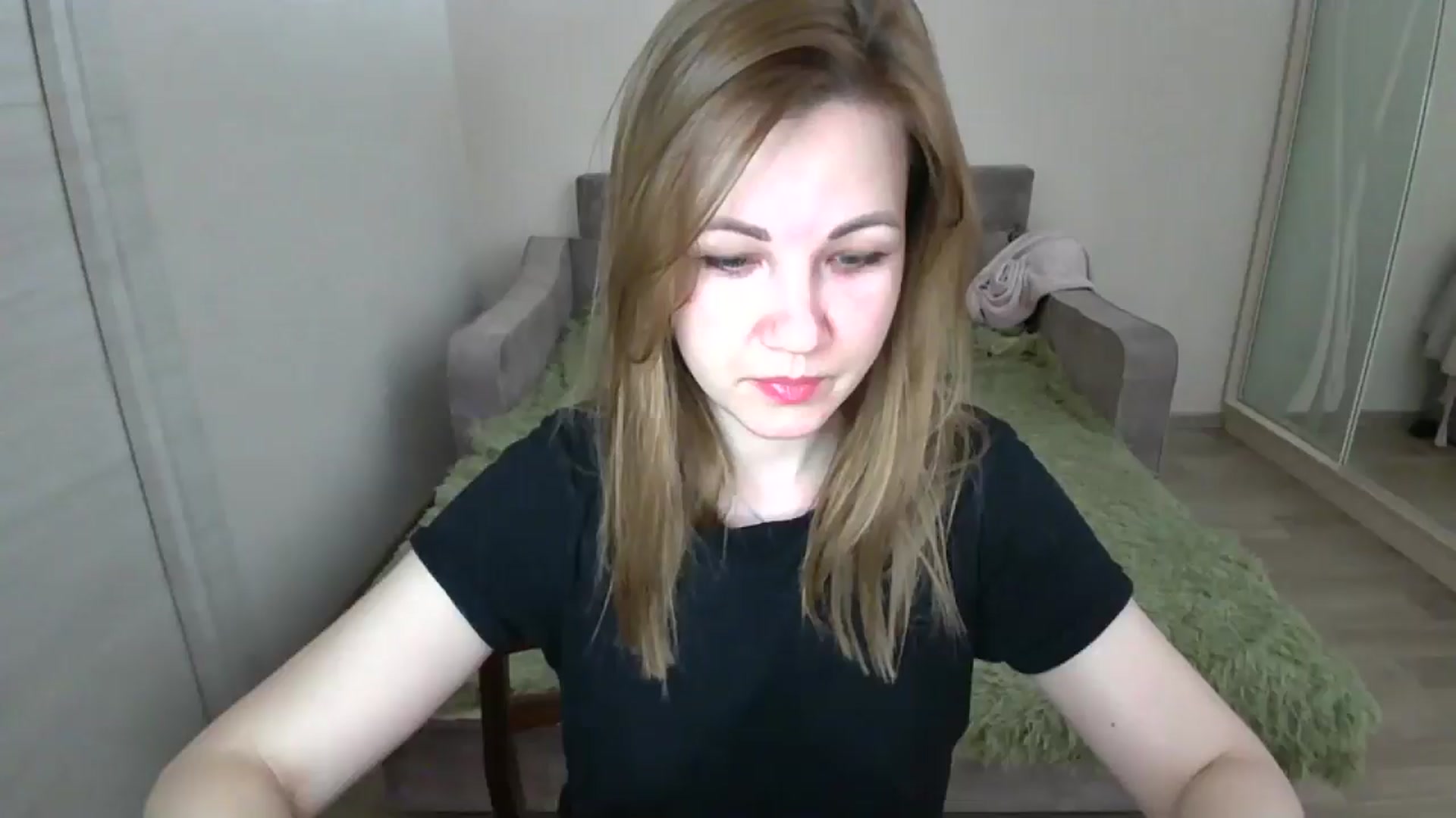 Gallery image thumbnail from Mira_for_love's myfreecams stream on, 12/03/2024, 20:52 image 1 of 20