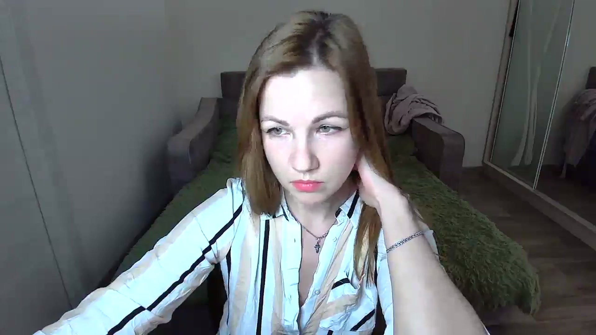 Gallery image thumbnail from Mira_for_love's myfreecams stream on, 12/05/2024, 19:15 image 7 of 20