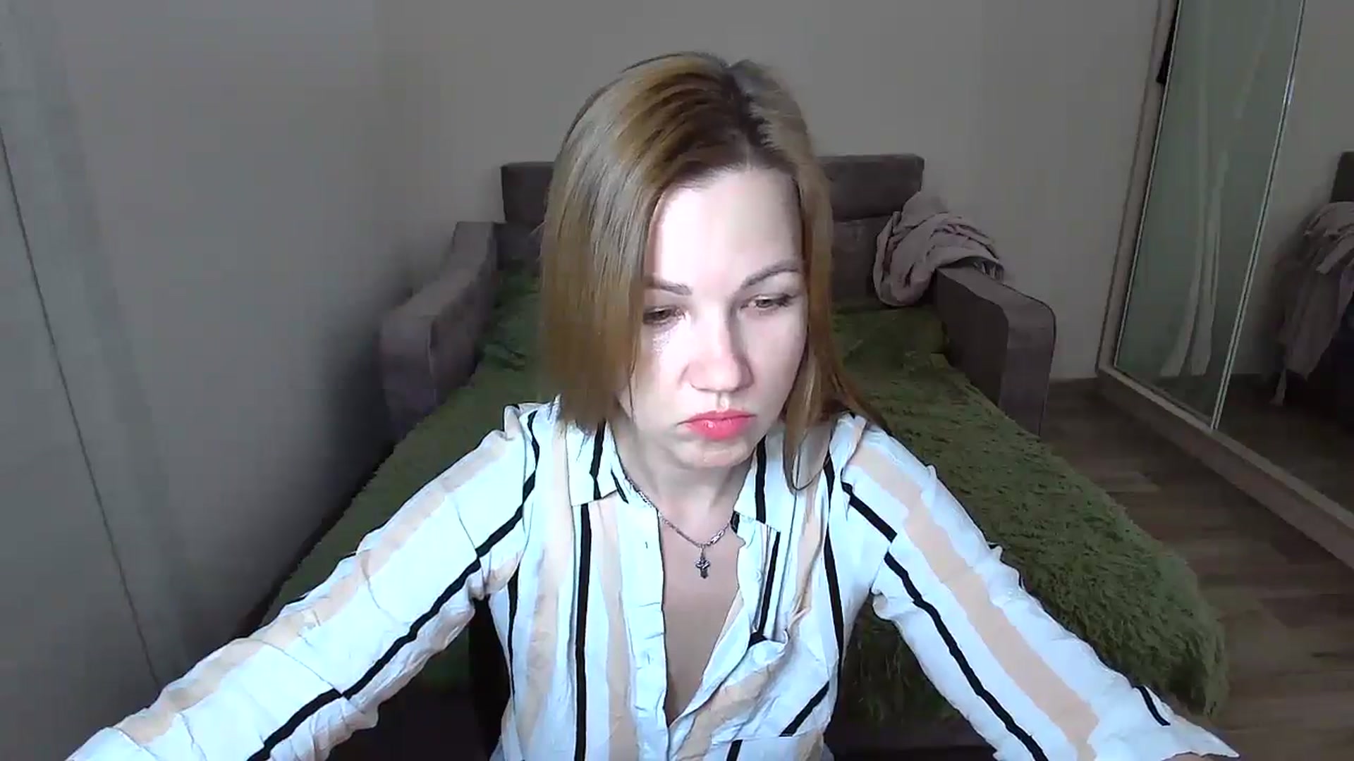 Gallery image thumbnail from Mira_for_love's myfreecams stream on, 12/05/2024, 19:15 image 3 of 20