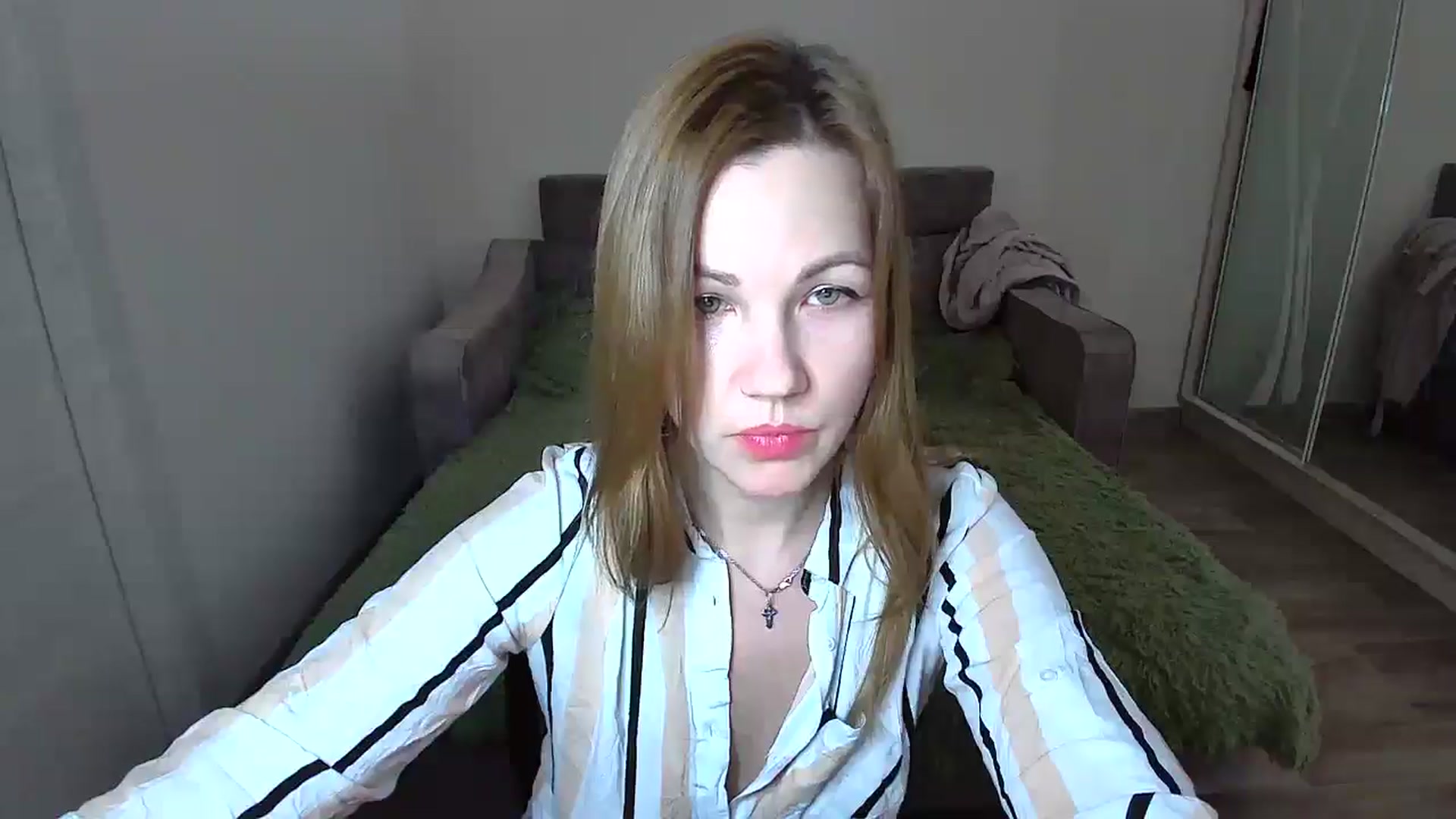 Gallery image thumbnail from Mira_for_love's myfreecams stream on, 12/05/2024, 19:15 image 14 of 20