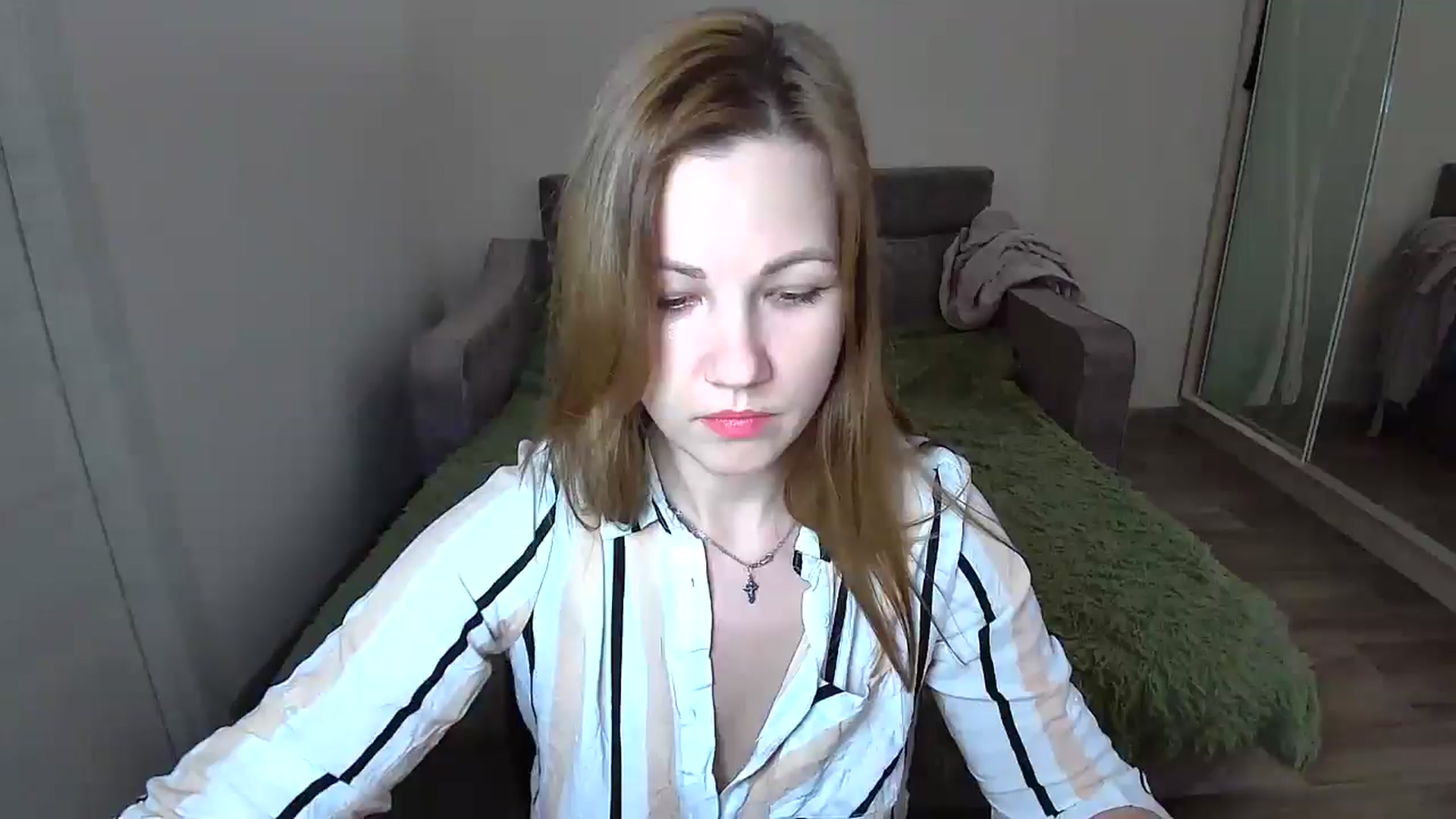 Gallery image thumbnail from Mira_for_love's myfreecams stream on, 12/05/2024, 19:15 image 8 of 20