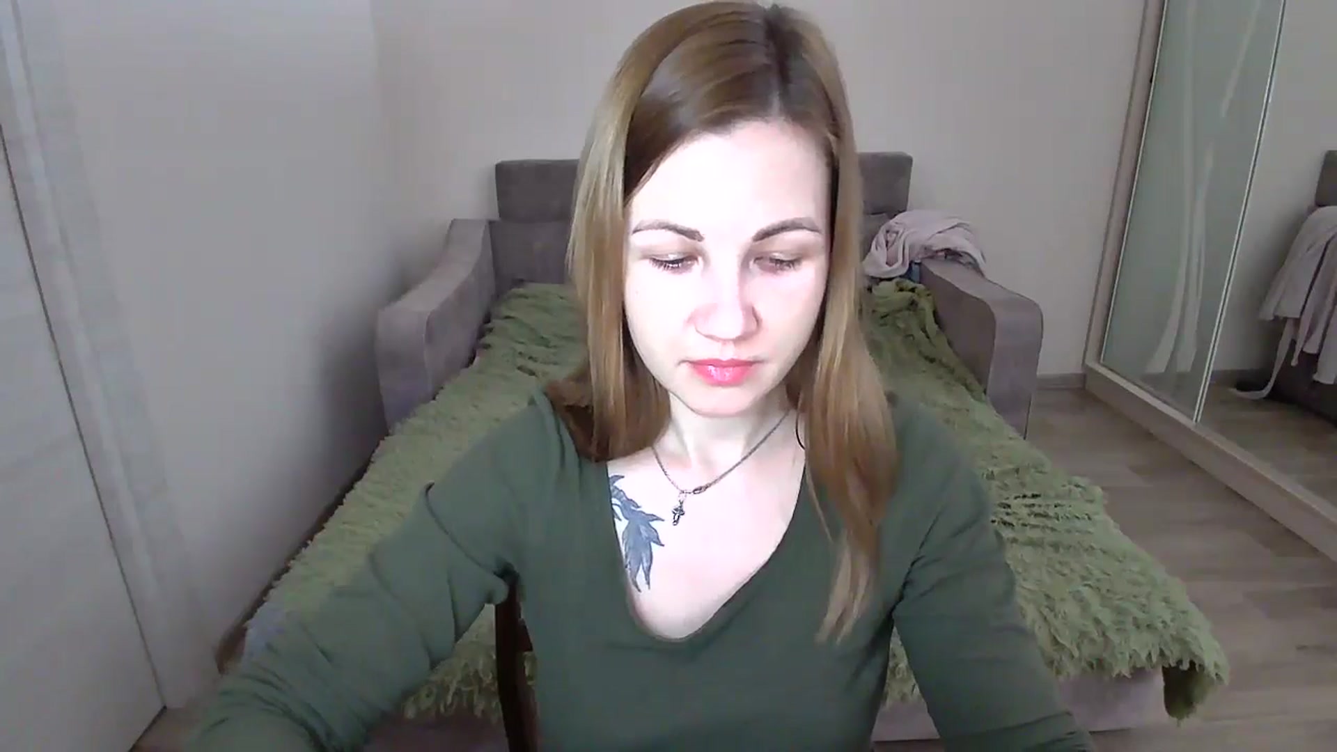 Gallery image thumbnail from Mira_for_love's myfreecams stream on, 12/09/2024, 17:34 image 7 of 20
