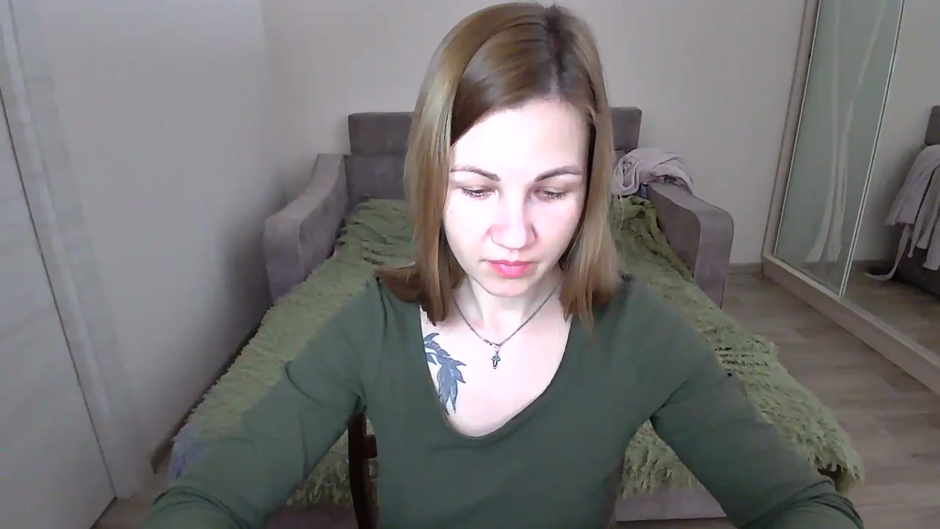 Gallery image thumbnail from Mira_for_love's myfreecams stream on, 12/09/2024, 18:06 image 10 of 20