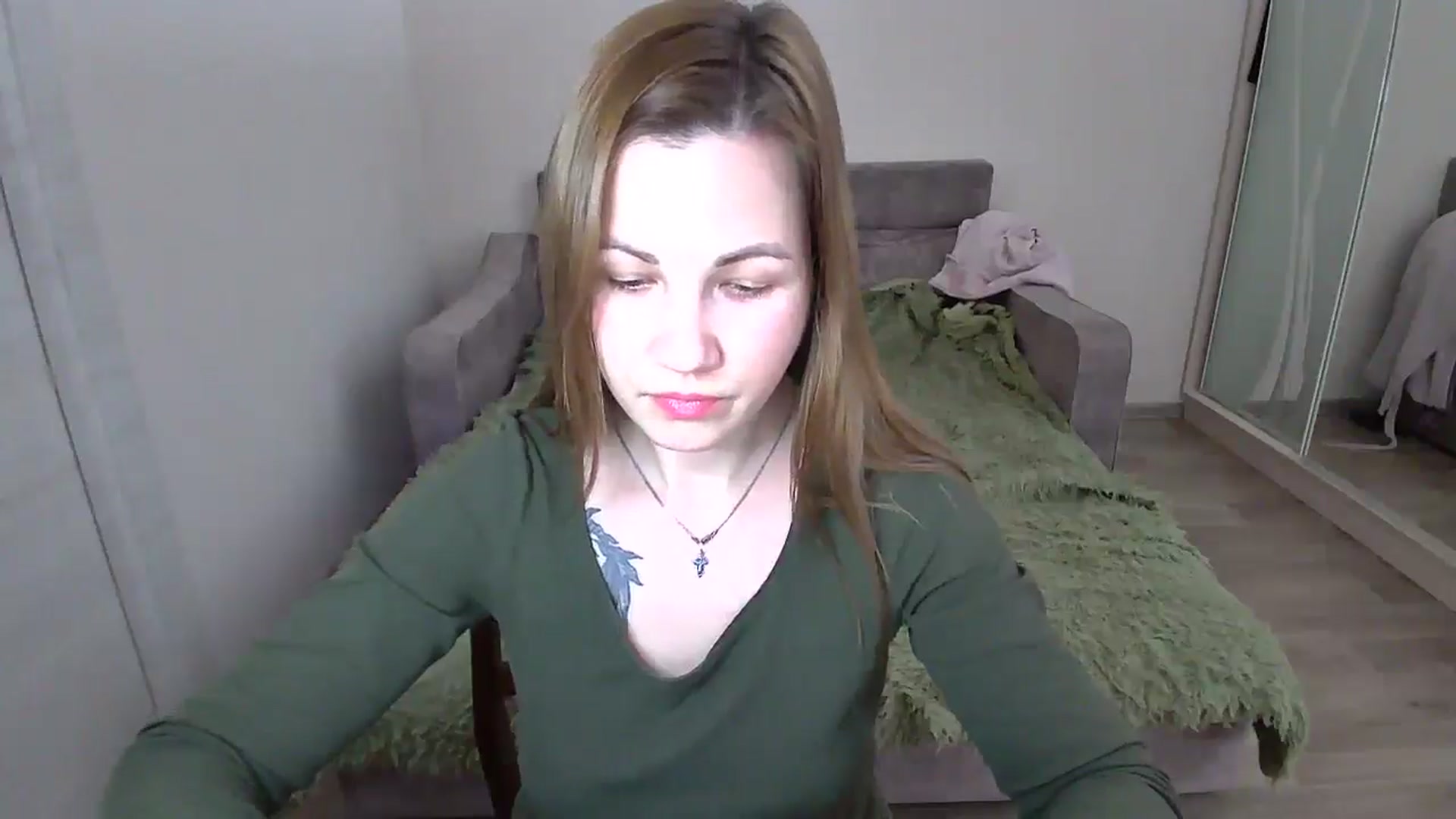 Gallery image thumbnail from Mira_for_love's myfreecams stream on, 12/09/2024, 19:18 image 13 of 20