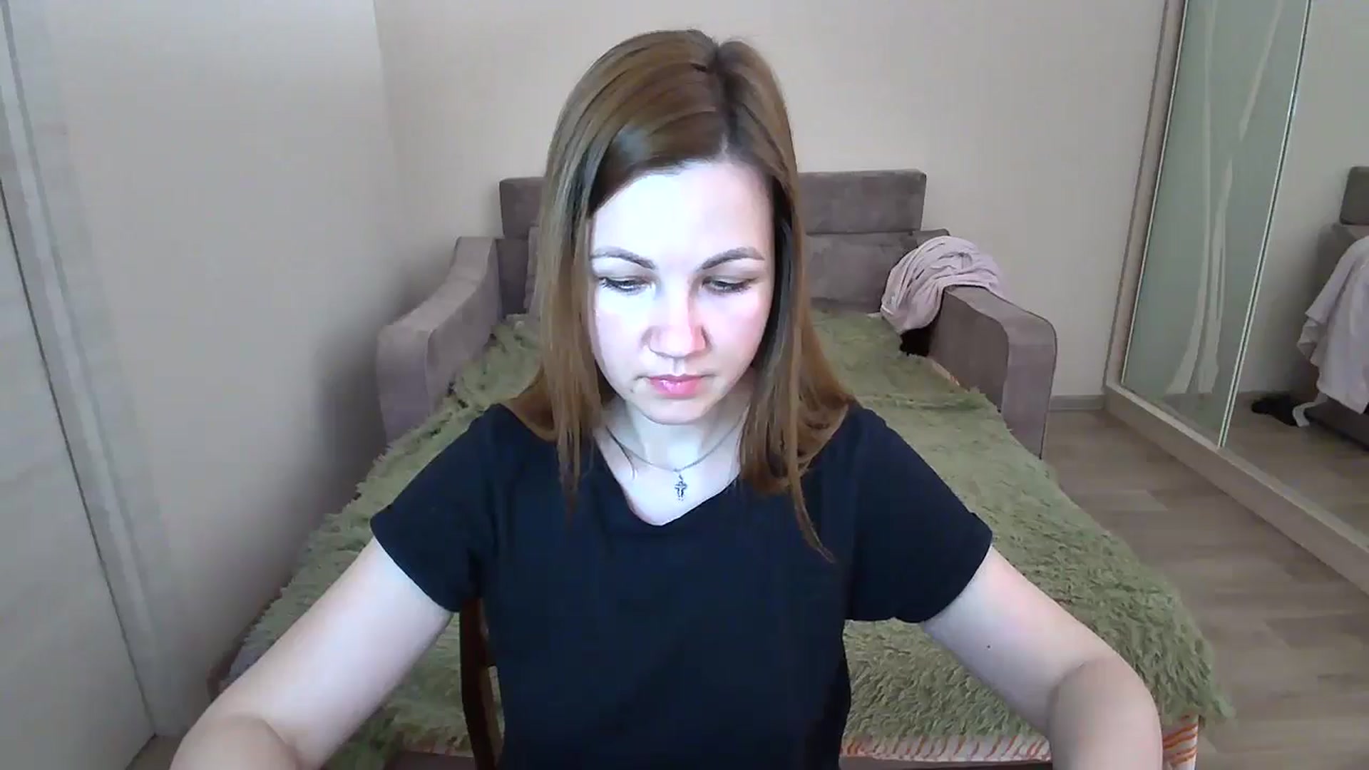 Gallery image thumbnail from Mira_for_love's myfreecams stream on, 01/20/2025, 18:31 image 15 of 20
