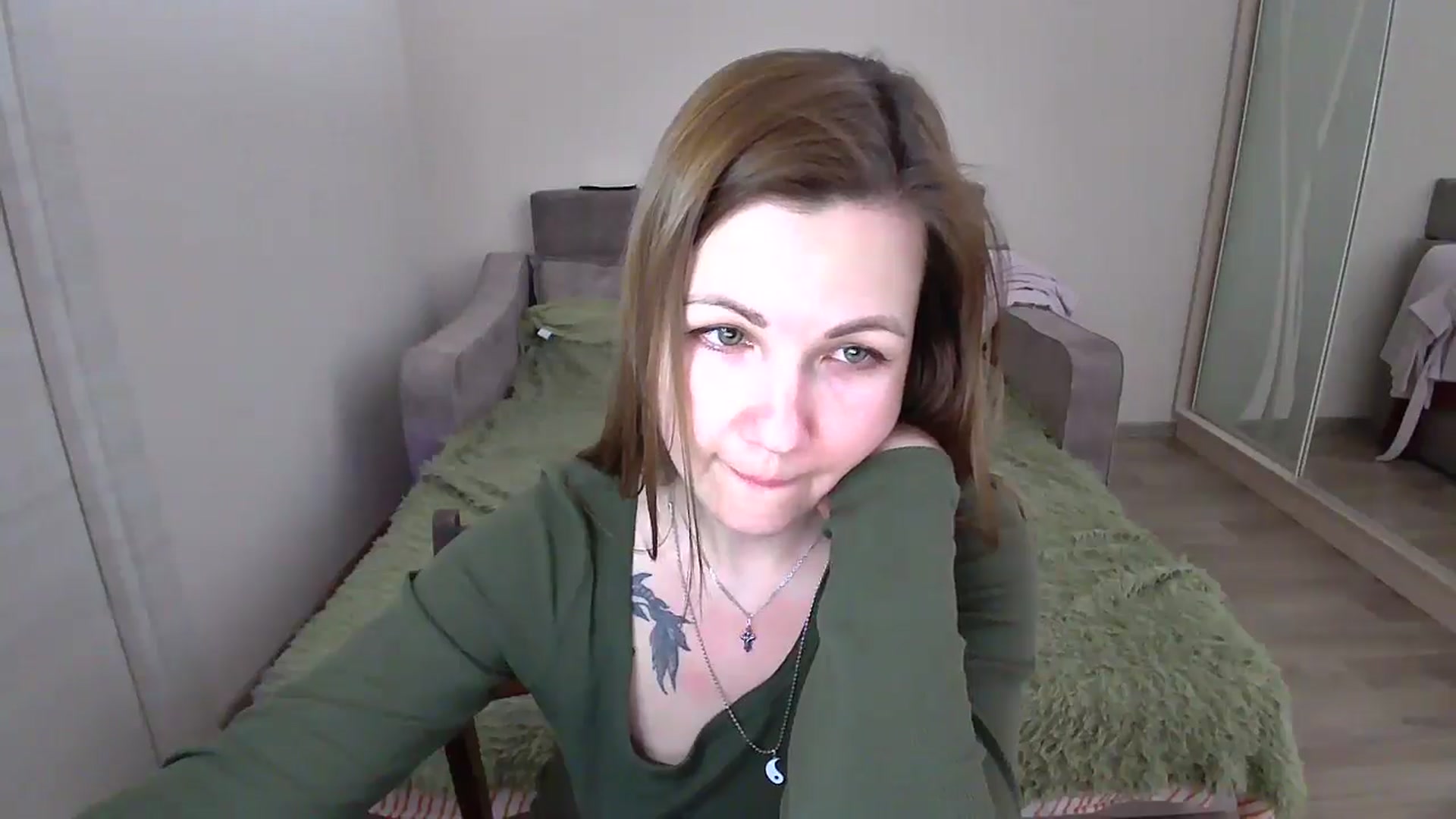 Gallery image thumbnail from Mira_for_love's myfreecams stream on, 02/11/2025, 16:46 image 14 of 20
