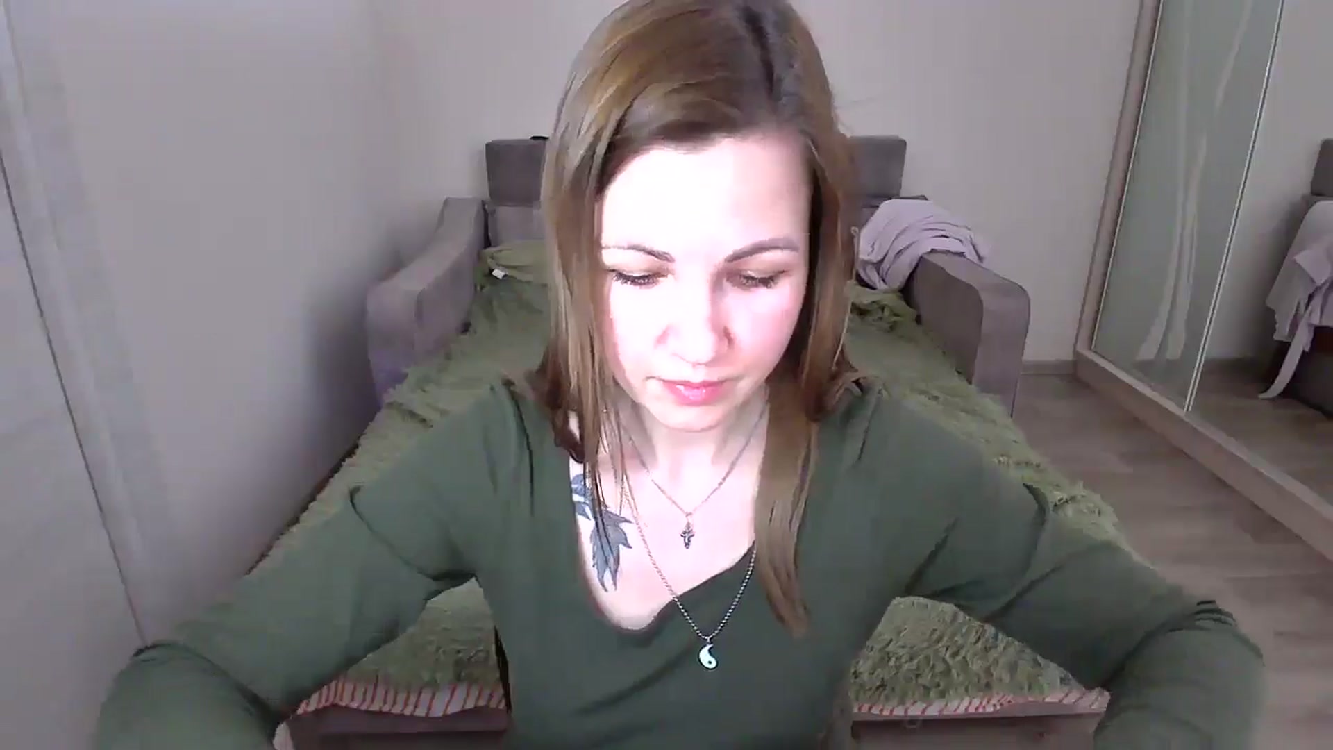 Gallery image thumbnail from Mira_for_love's myfreecams stream on, 02/11/2025, 17:11 image 14 of 20