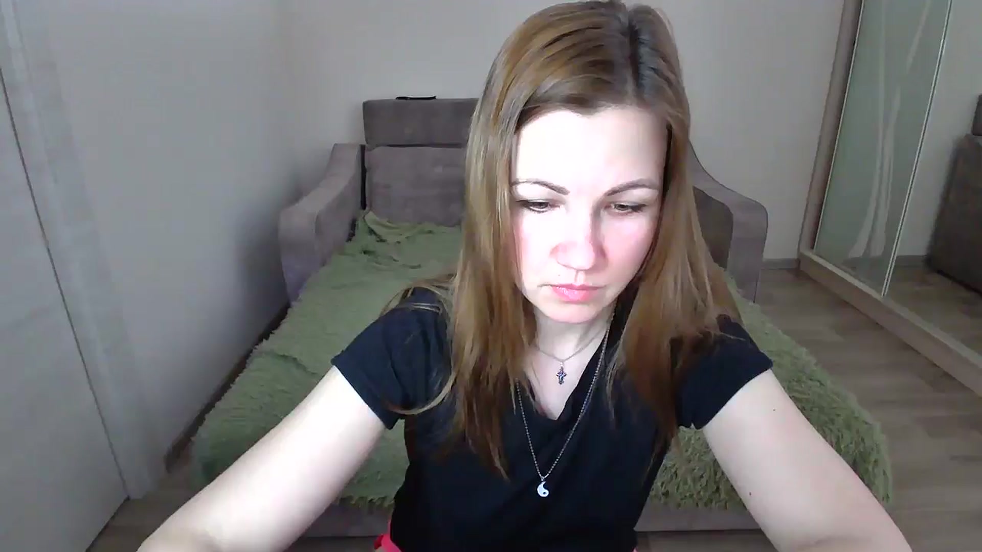 Gallery image thumbnail from Mira_for_love's myfreecams stream on, 02/13/2025, 19:10 image 7 of 20