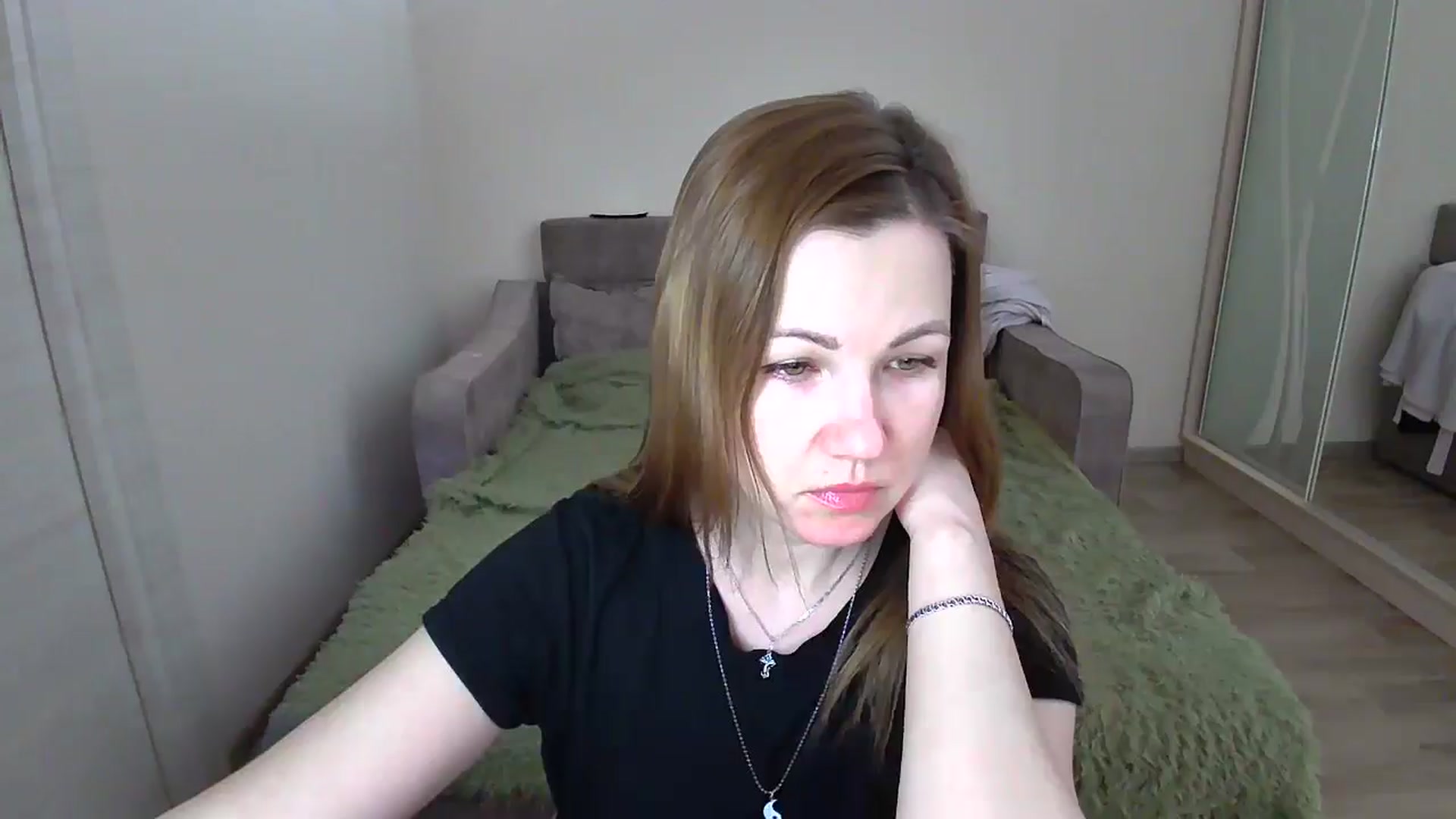 Gallery image thumbnail from Mira_for_love's myfreecams stream on, 02/18/2025, 19:23 image 2 of 20