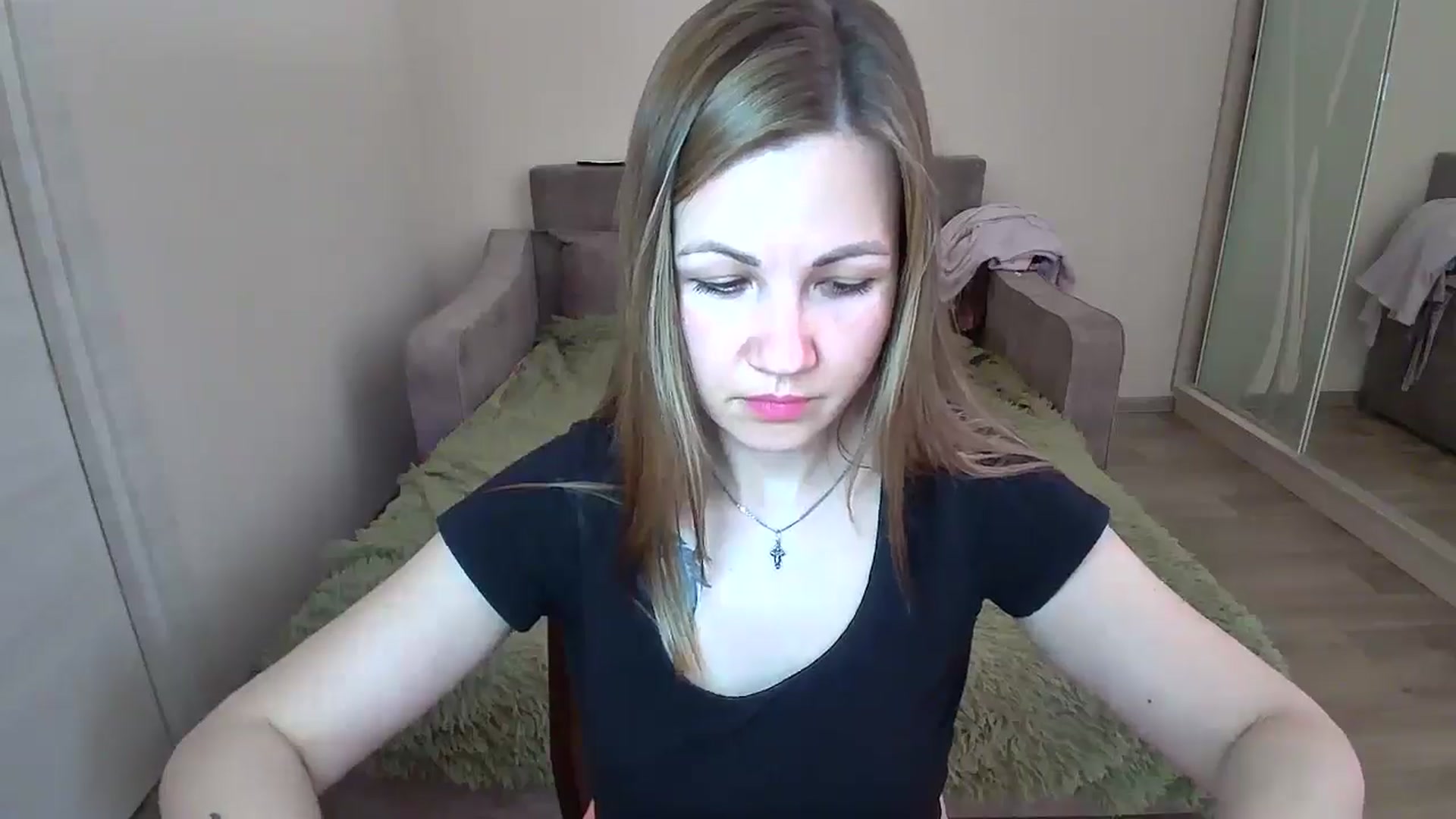 Gallery image thumbnail from Mira_for_love's myfreecams stream on, 03/25/2025, 16:04 image 6 of 20